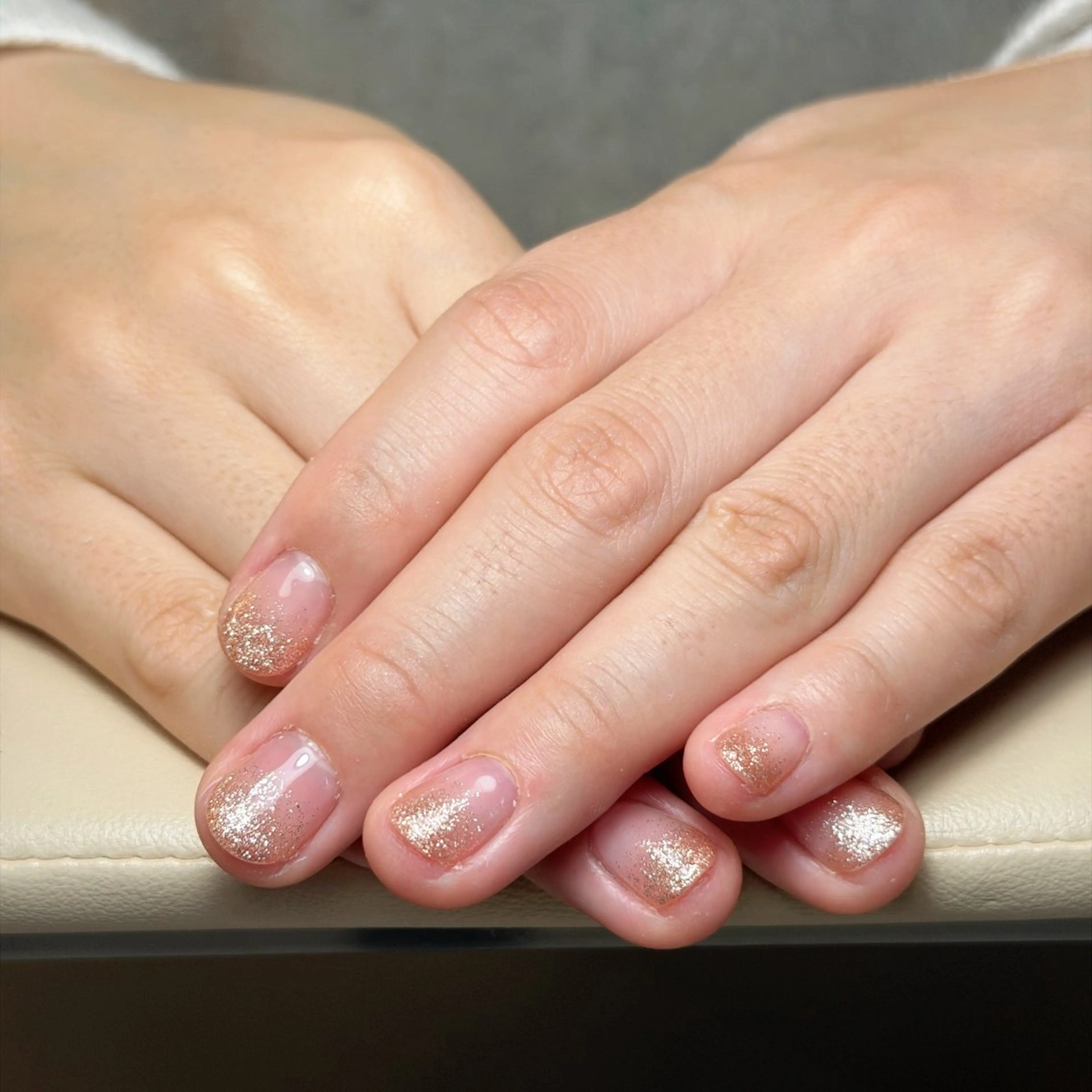 ネイル グラデーション ラメ(グリッター) ワンカラーネイル ハンドネイル Luana / ayanaのネイルデザイン