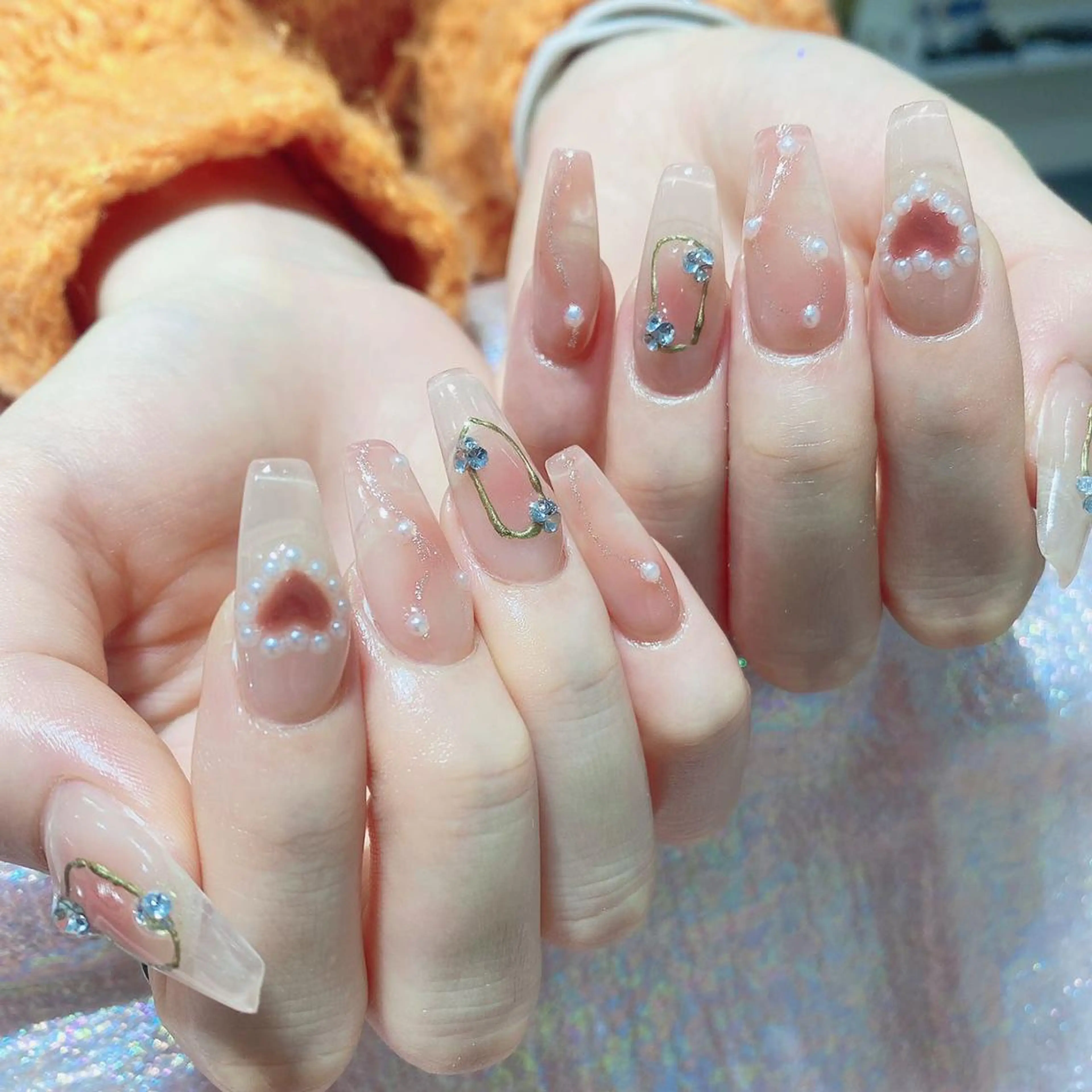 ネイル アートネイル 長さ出し ネイルチップ Queens ゲンのネイルデザイン