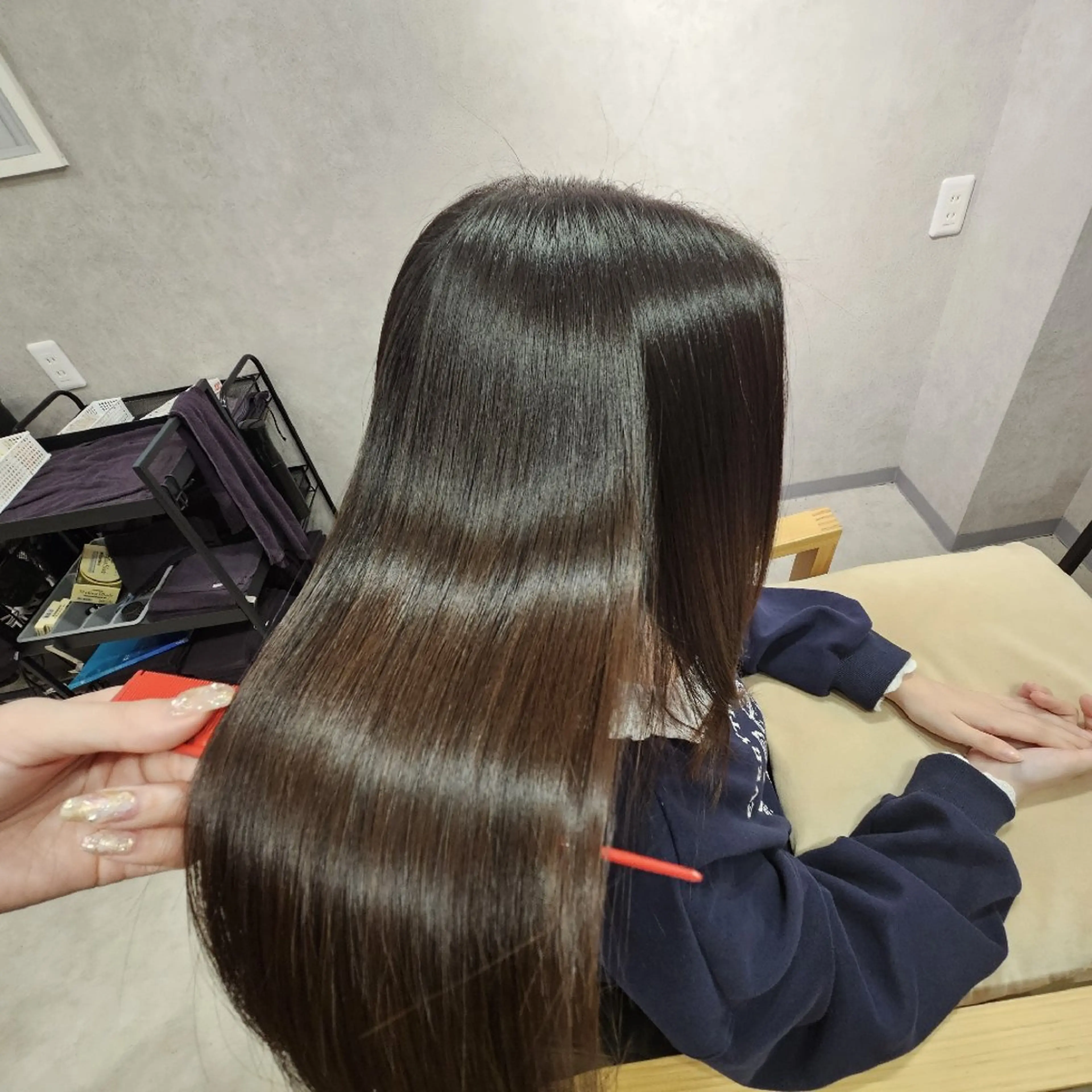 セミロング 縮毛矯正 トリートメント Neuk所属・髪質改善/白髪ぼかし SHIONのヘアスタイル