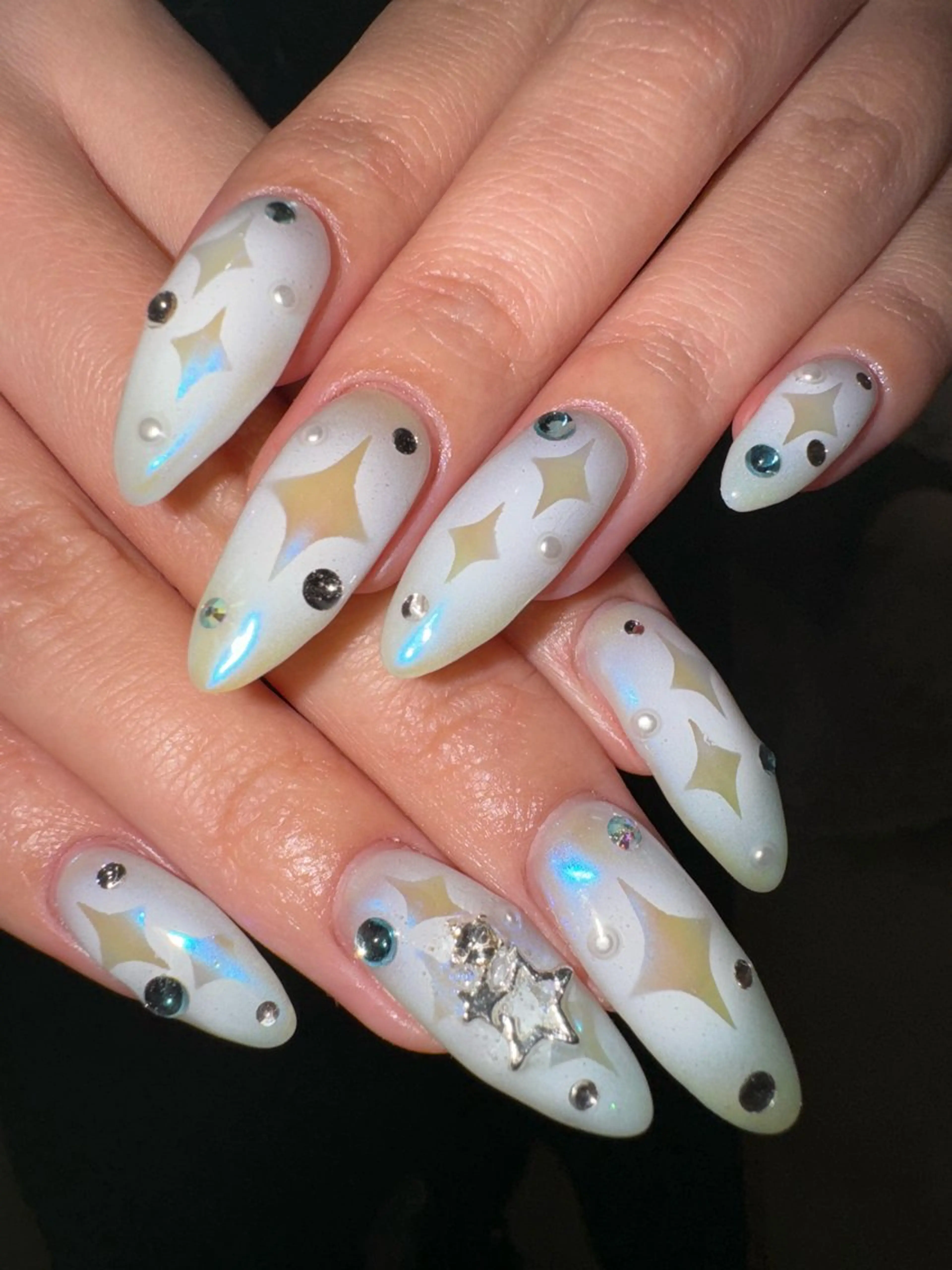 ネイル ハンドネイル AOI✩⡱ 。のネイルデザイン