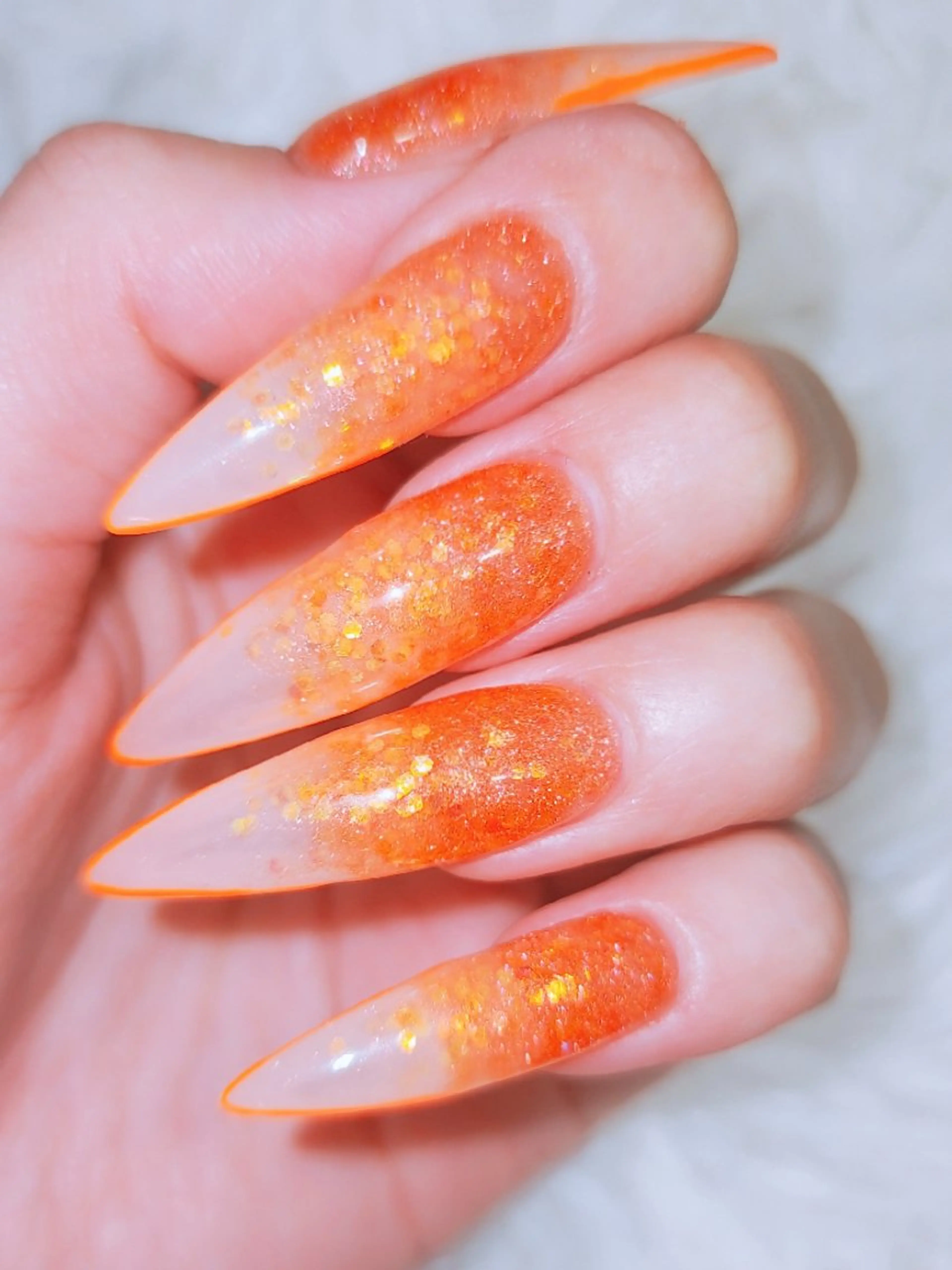 ネイル グラデーション ラメ(グリッター) ラメグラデーション 【cherilu】 Momokaのネイルデザイン