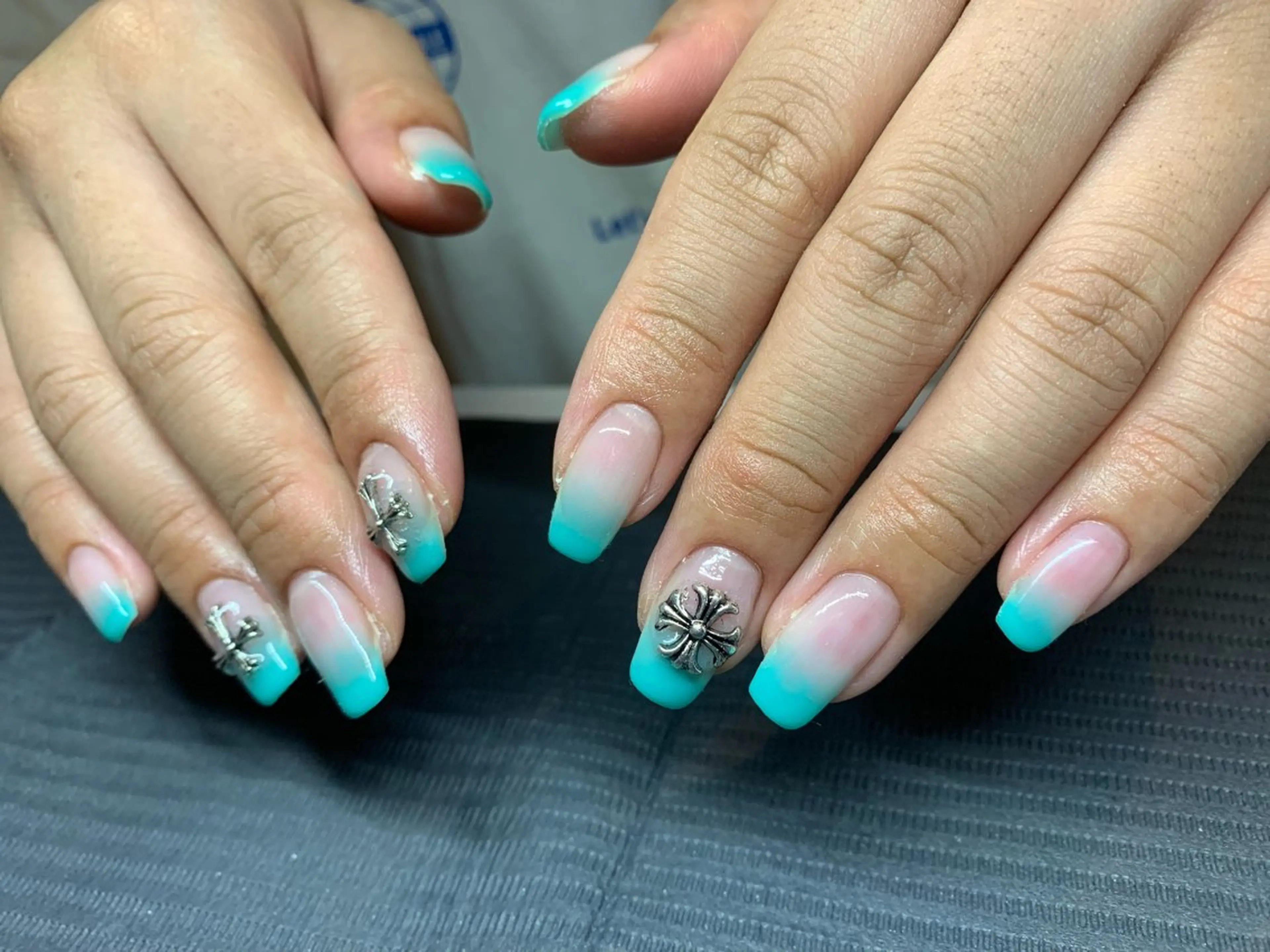 ネイル 持ち込み share＋honmachi所属・rn__ nailのネイルデザイン