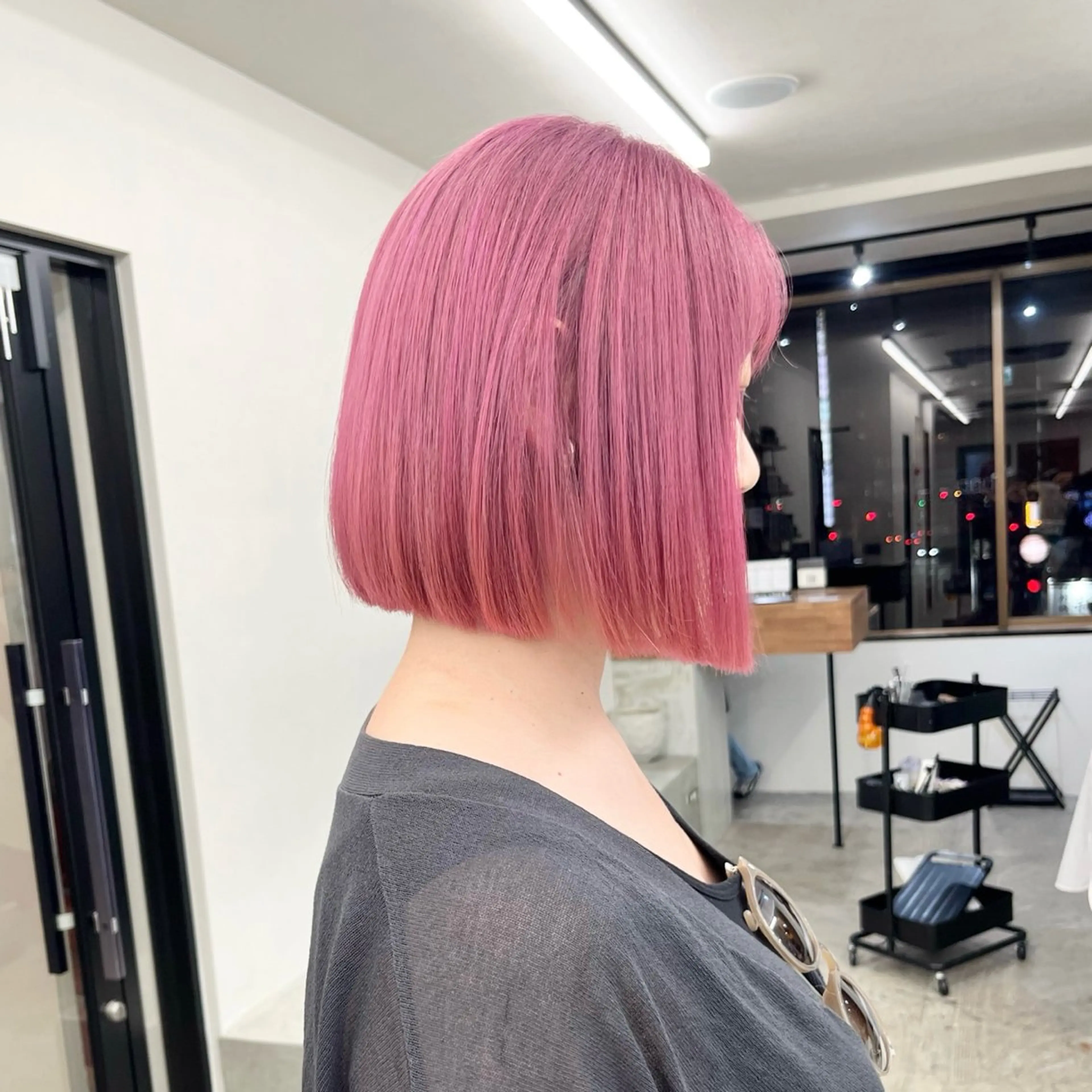 ショート カラー ブリーチ ブリーチなしカラー ピンクカラー ボブ 髪質改善 カット ヘアカラー トリートメント 初めてのショート お任せください✂️のヘアスタイル