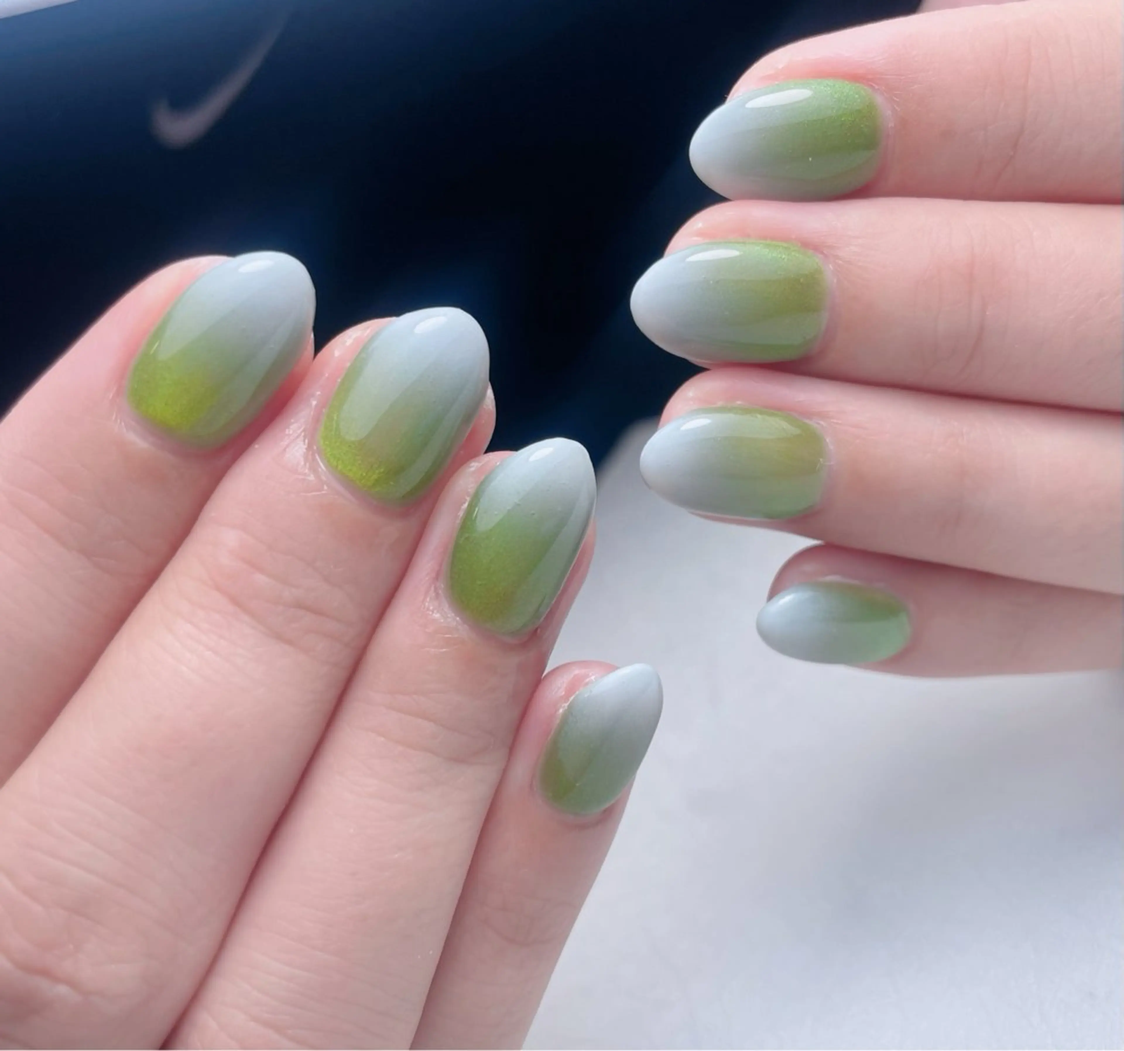 ネイル アートネイル オーロラネイル 長さ出し フットネイル フレンチネイル 中野駅から2分 MEO NAILのネイルデザイン