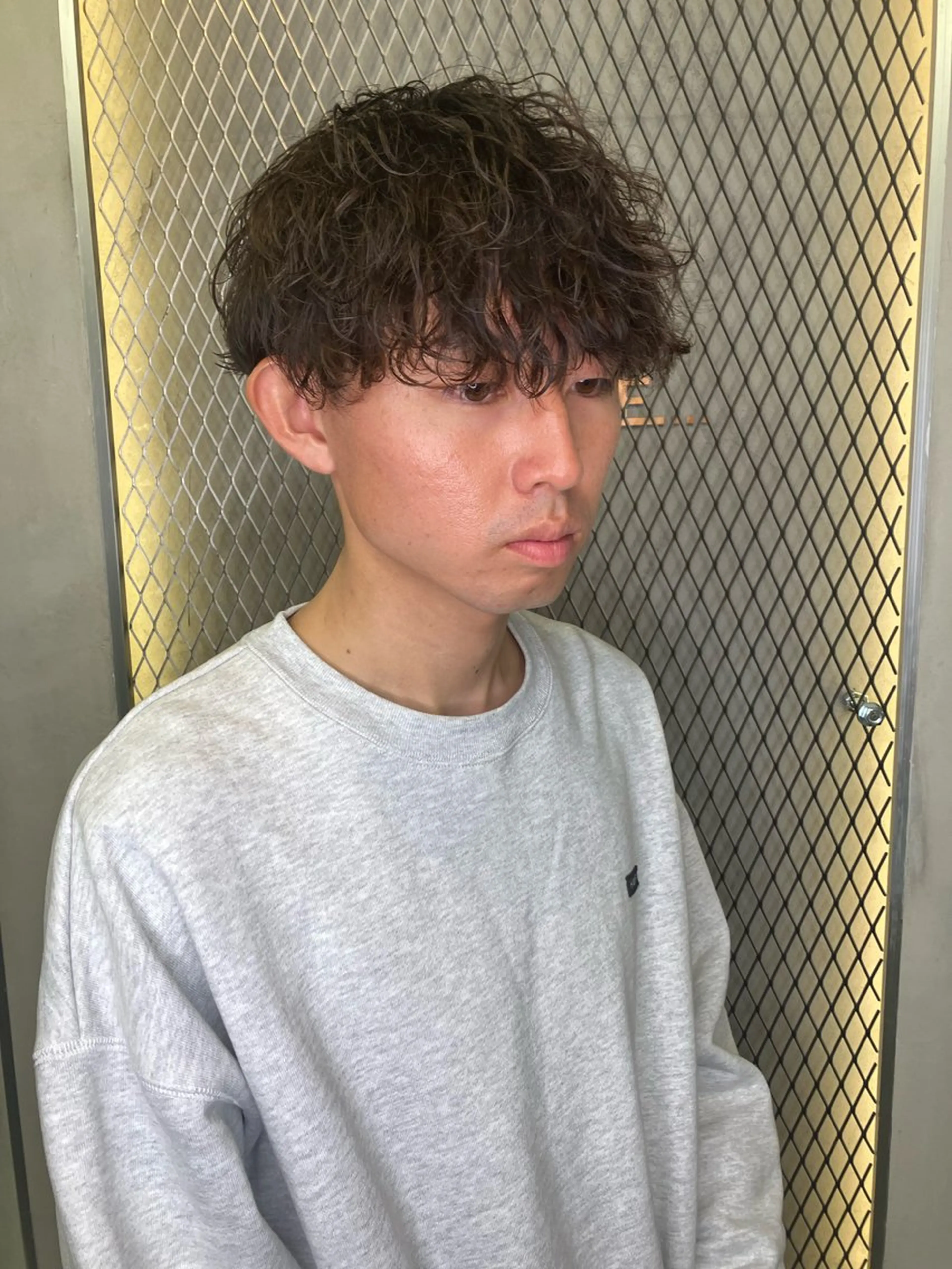 パーマ メンズ カット パーマ 透明感カラー/ 髪質改善町田佑人のヘアスタイル