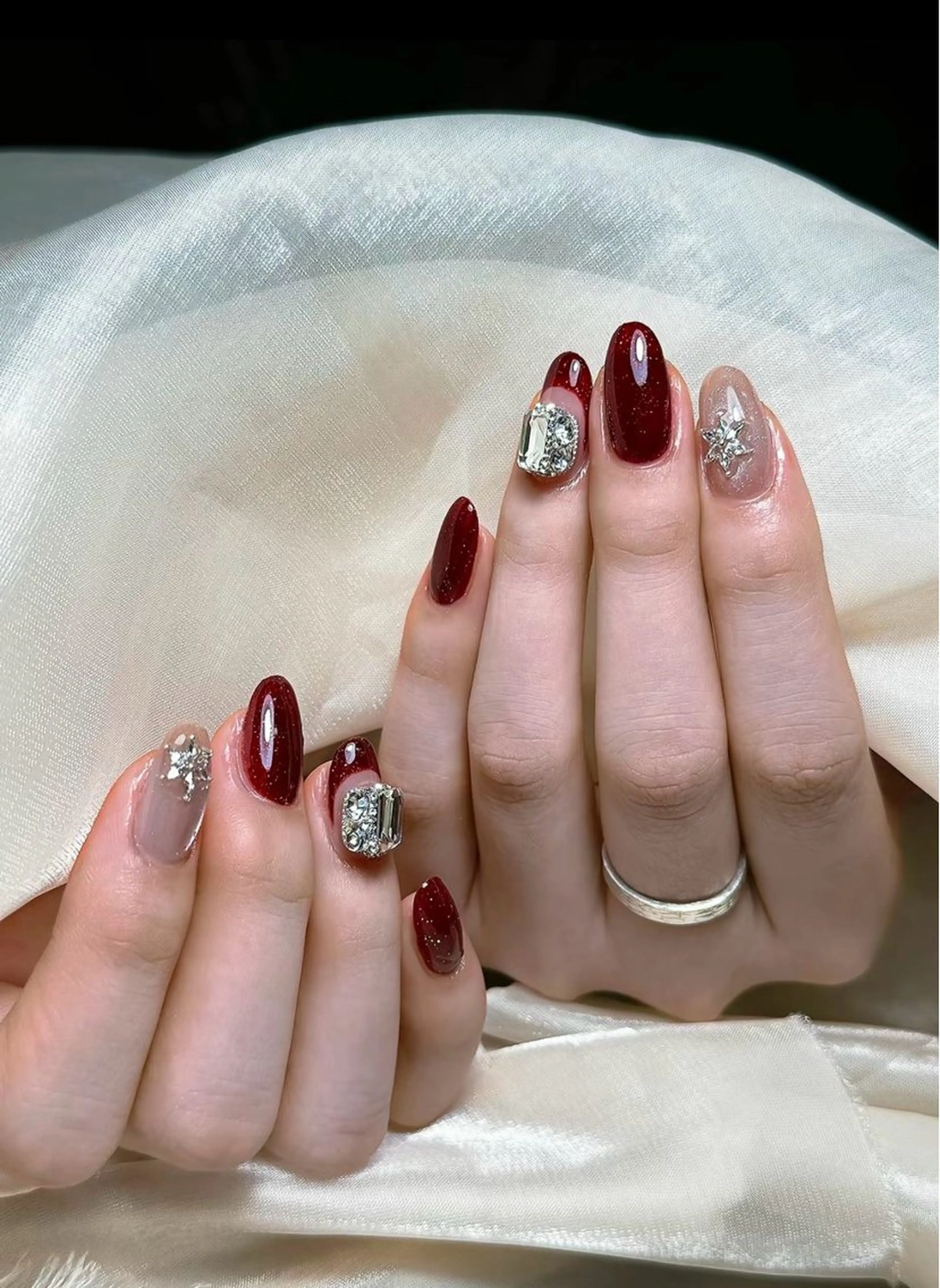 ネイル 韓国ネイル 持ち込み ニュアンスネイル ネイルチップ 冬ネイル LISA ANA.CHUOのネイルデザイン