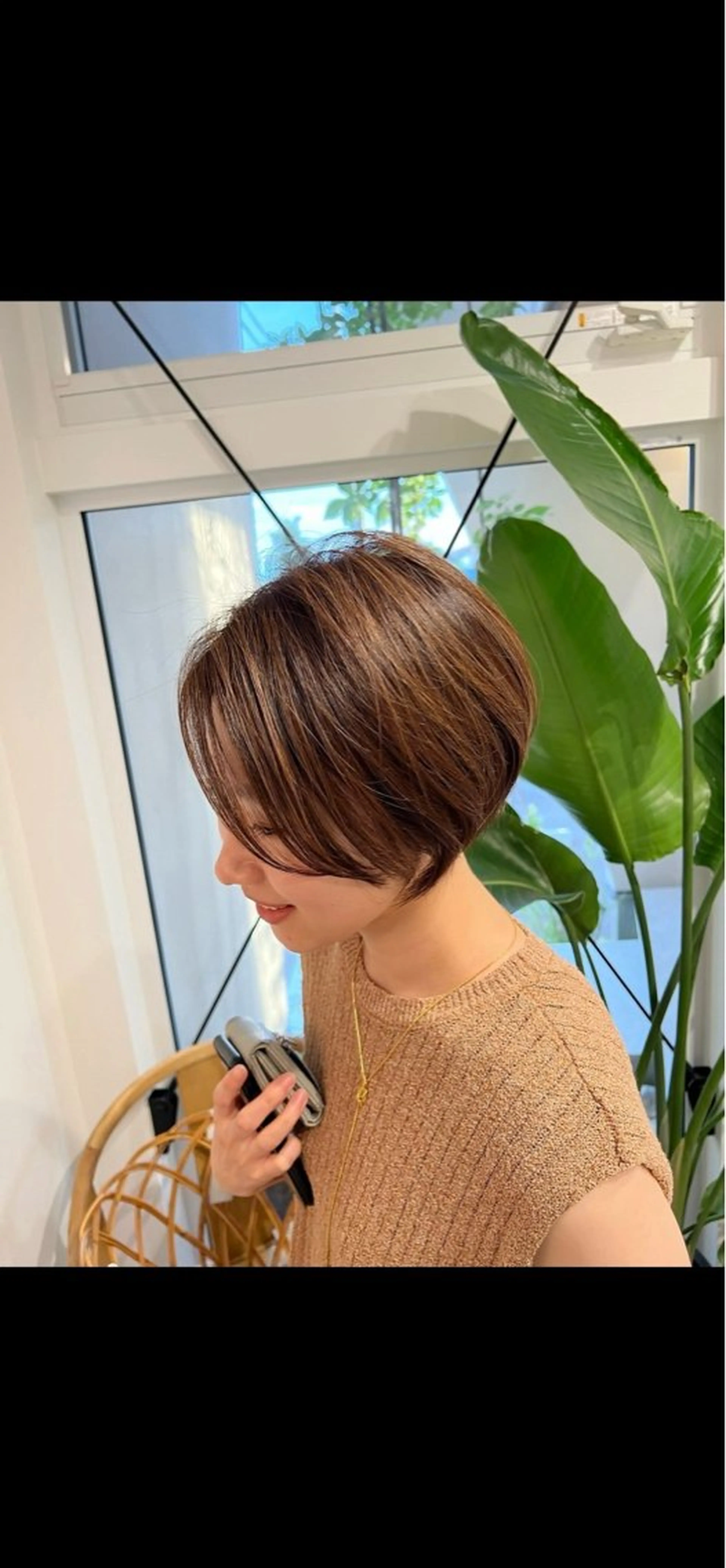 ショート カラー ベージュカラー 透明感カラー kibako ayanoのヘアスタイル