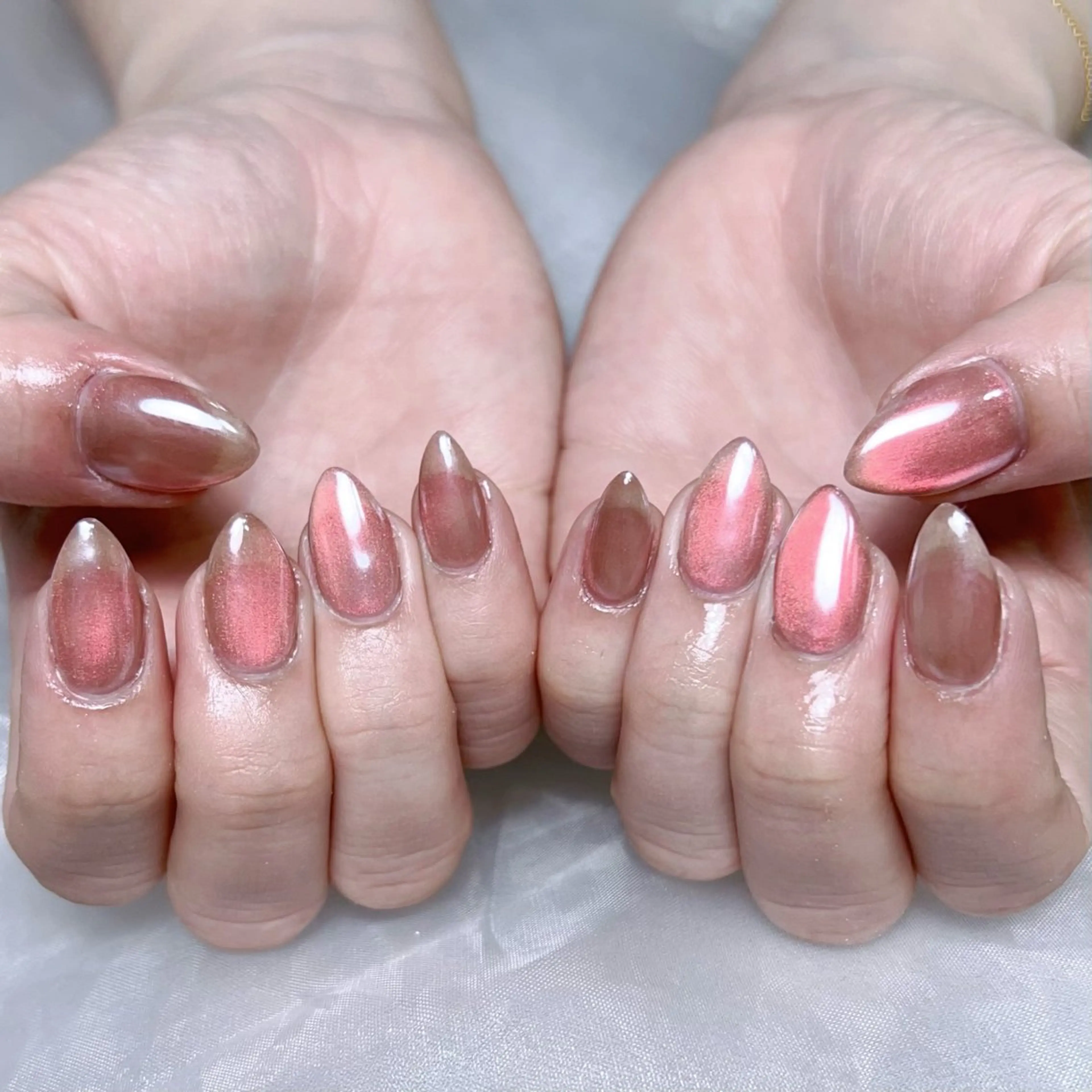 メンズ ネイル メンズ韓国風 アートネイル オーロラネイル ガーリー キラキラネイル ハンドネイル Nail salon 木にいるのネイルデザイン