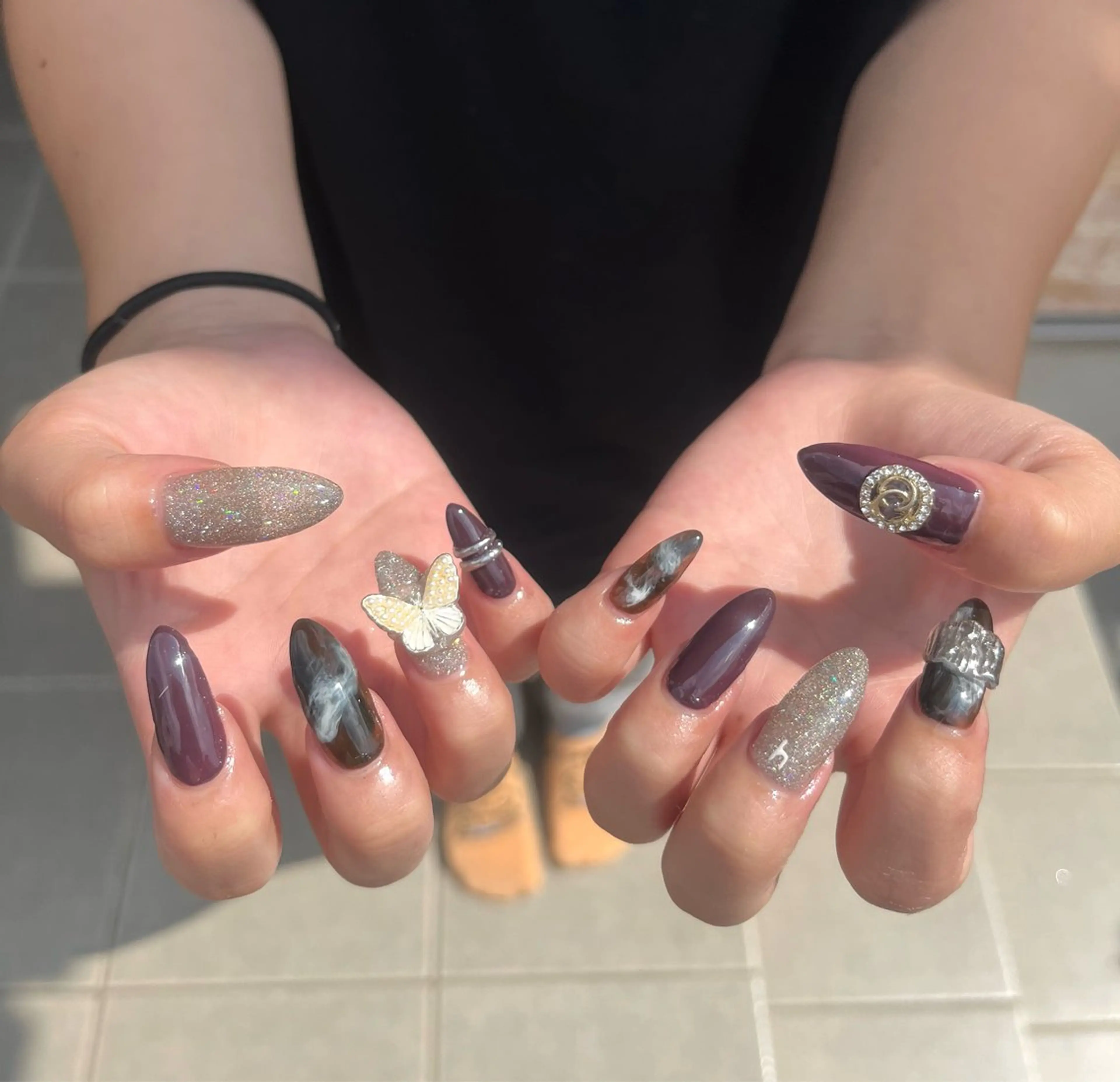 ロング 2DY NAIL SALONのネイルデザイン