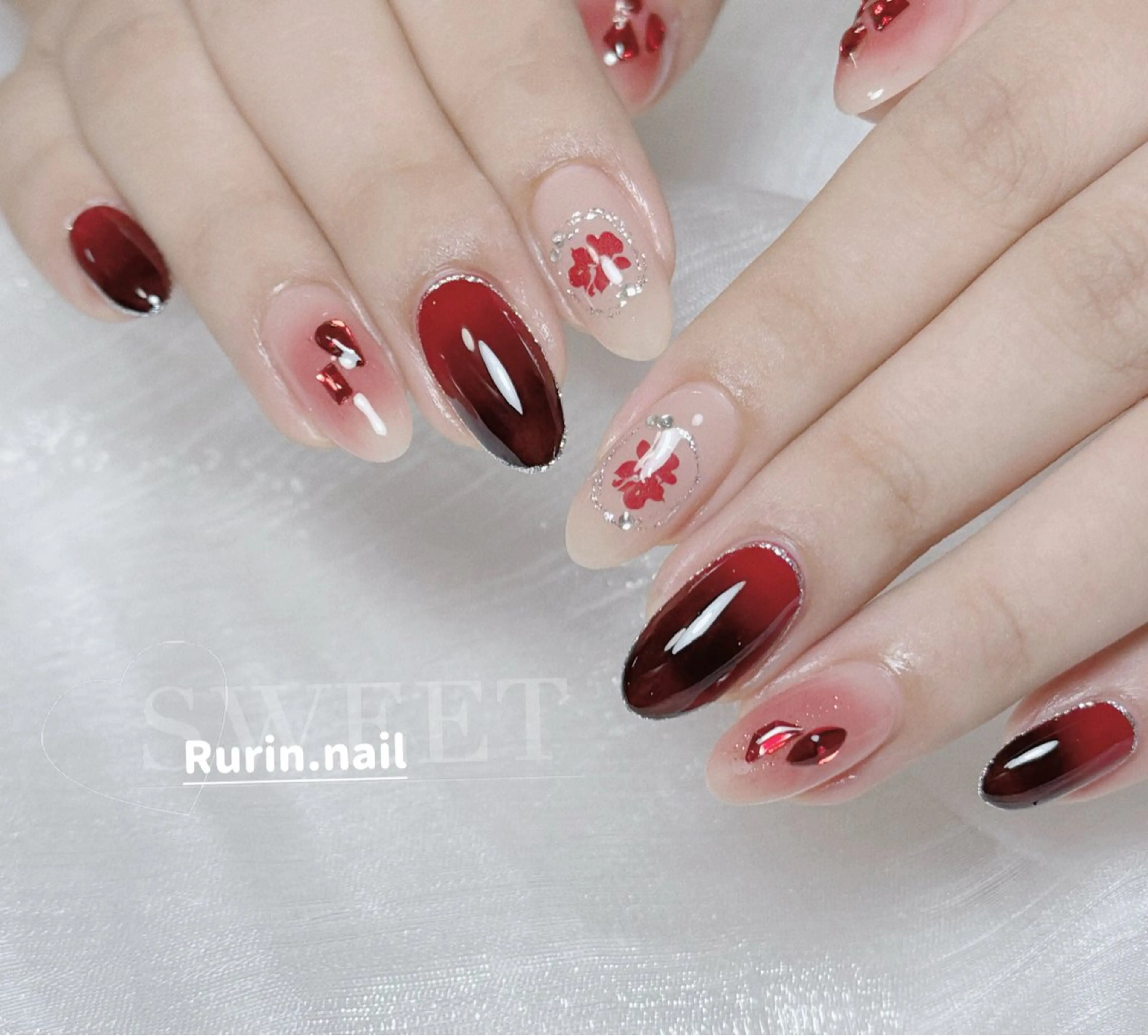 ネイル ハンドネイル ルリン サロン💅のネイルデザイン