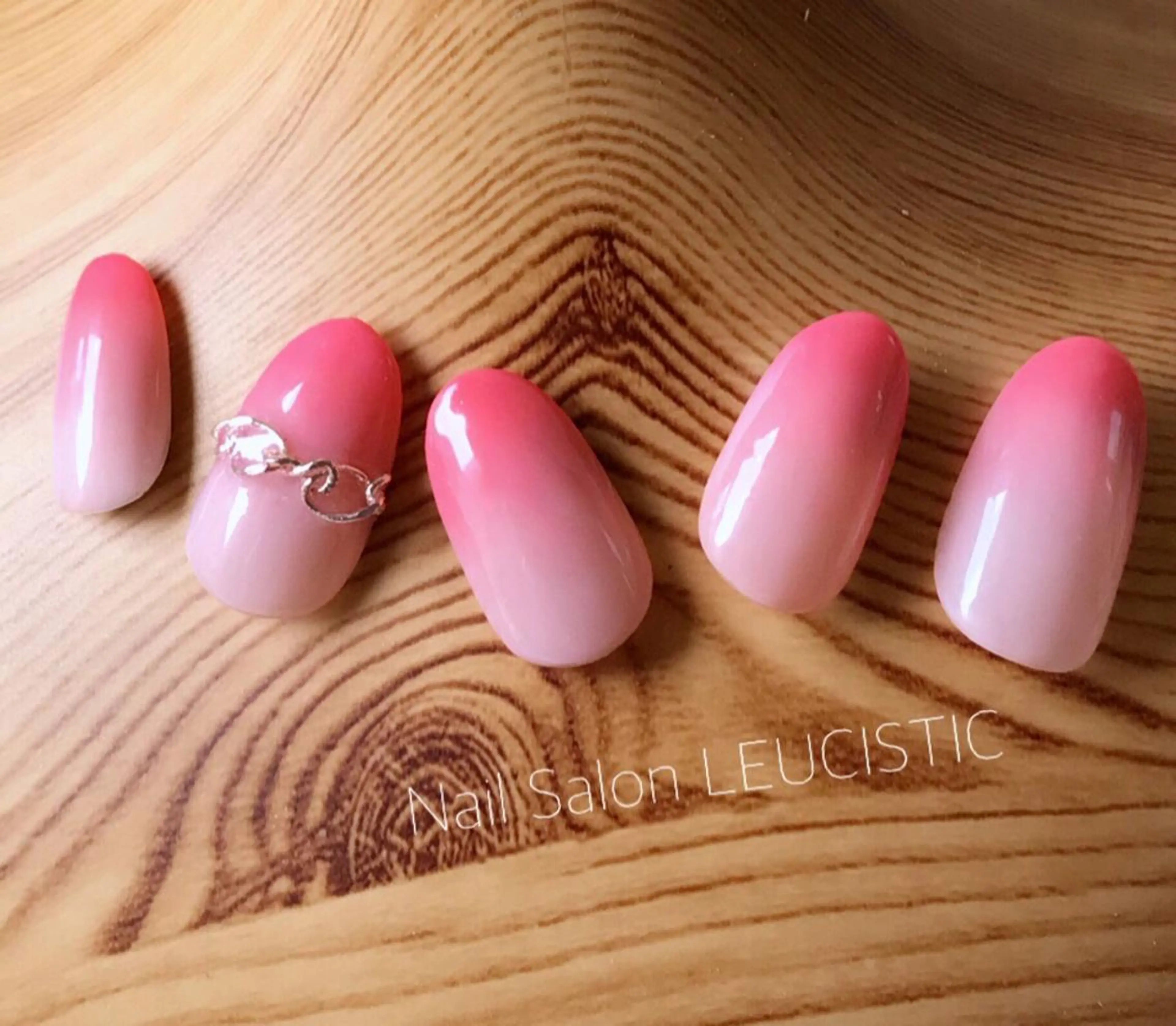 ネイル 美時雨 bishigureのエステ・リラクイメージ