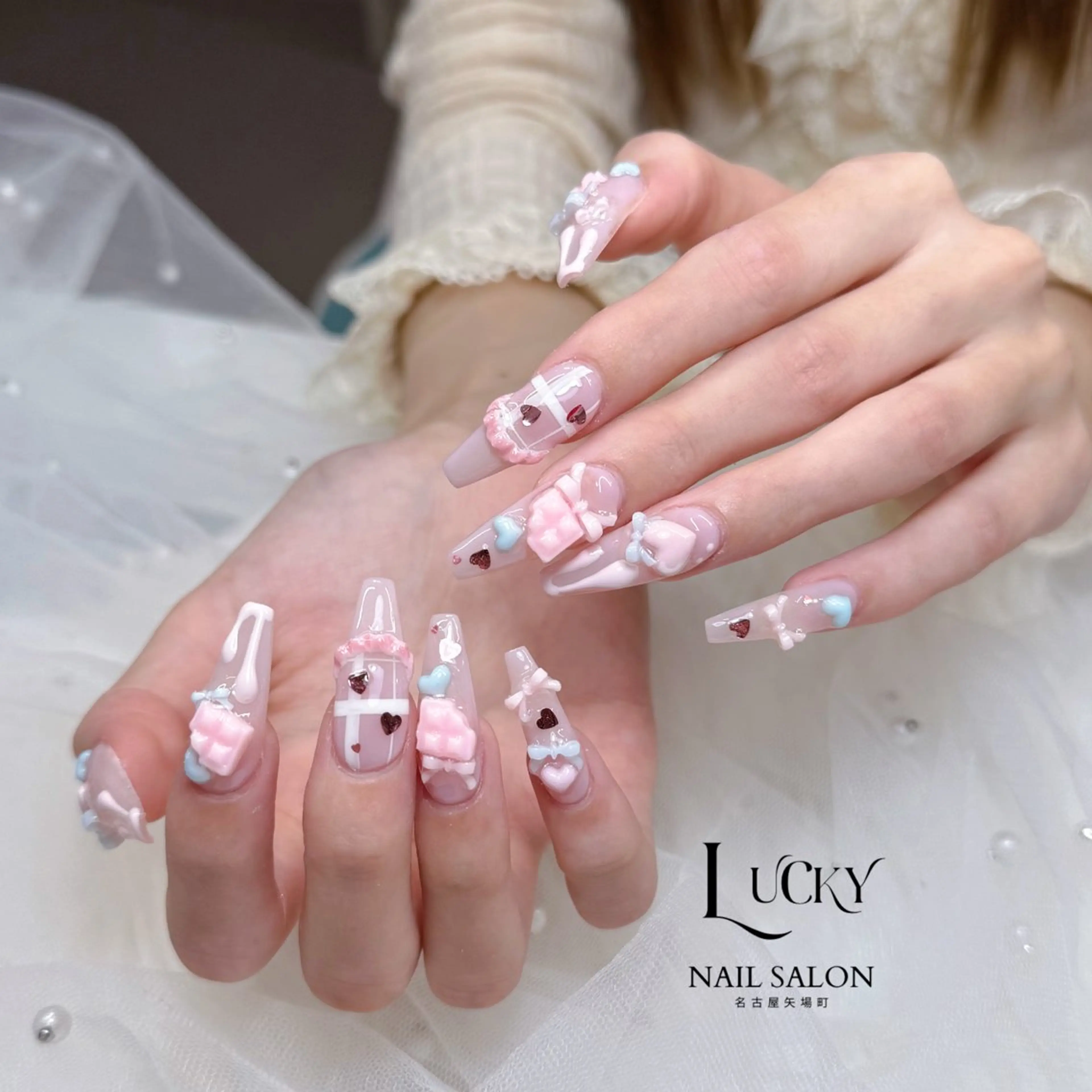ハンドネイル Lucky Nail Salonのネイルデザイン