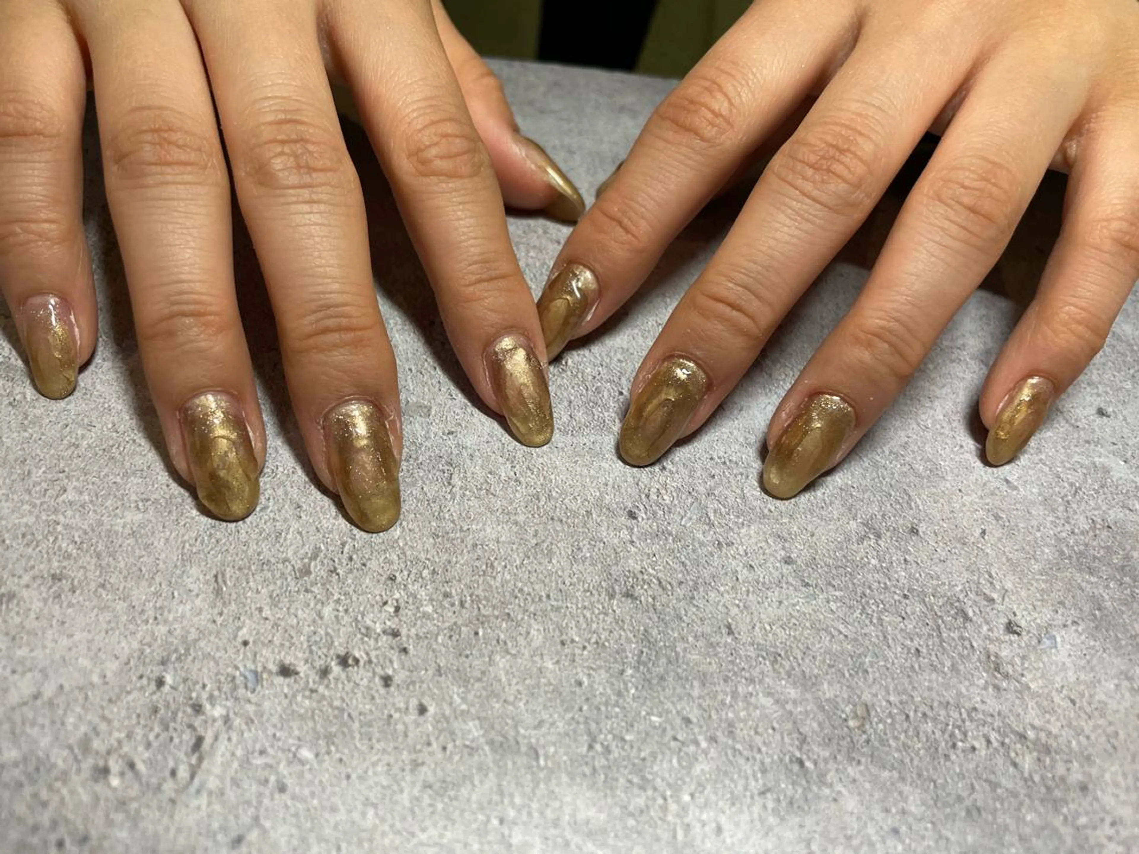 ミディアム ネイル ミラーネイル ニュアンスネイル ハンドネイル ハンドケア Crescent Eye濱谷のネイルデザイン