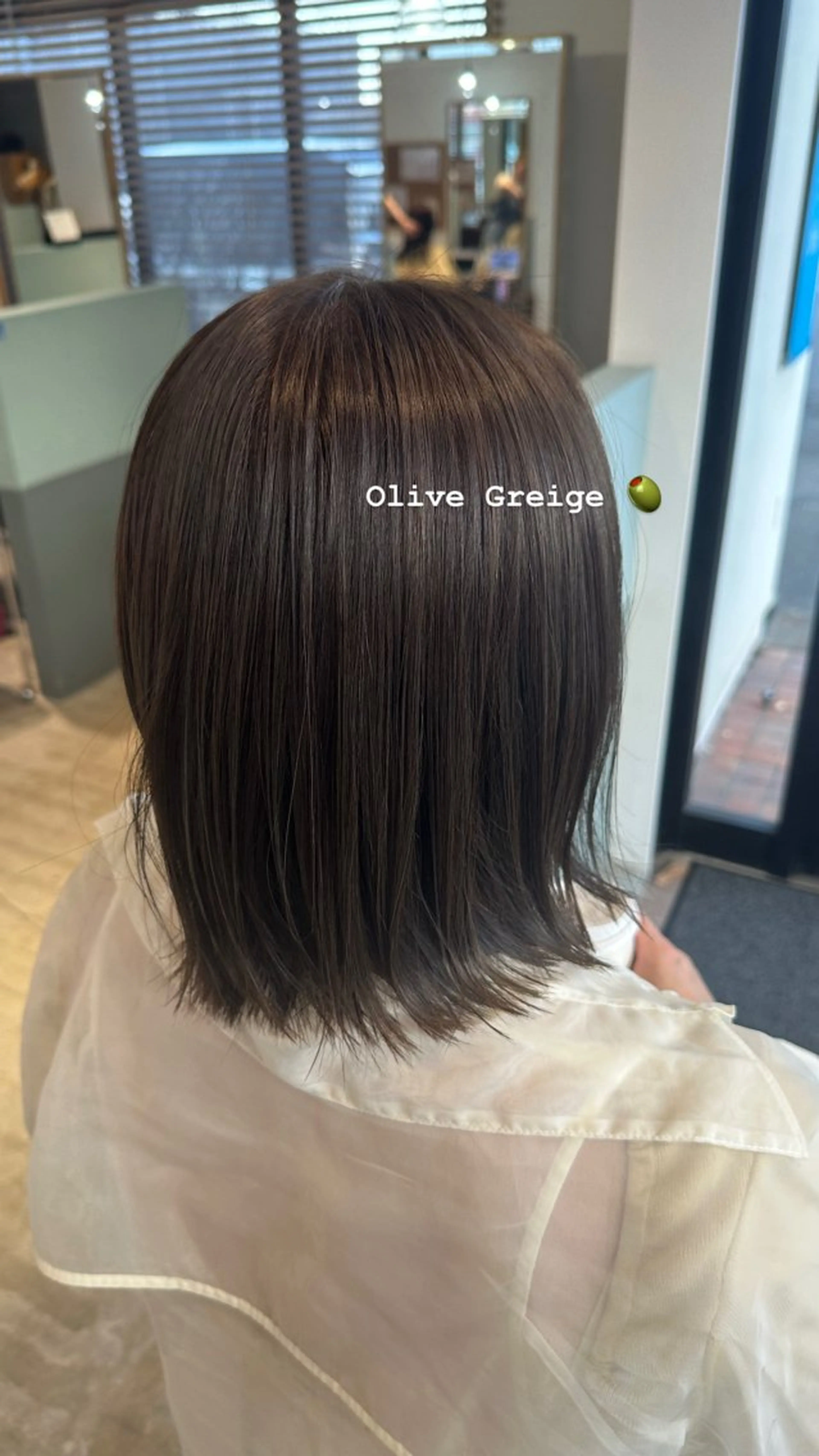 ミディアム 坂庭 美夢のヘアスタイル