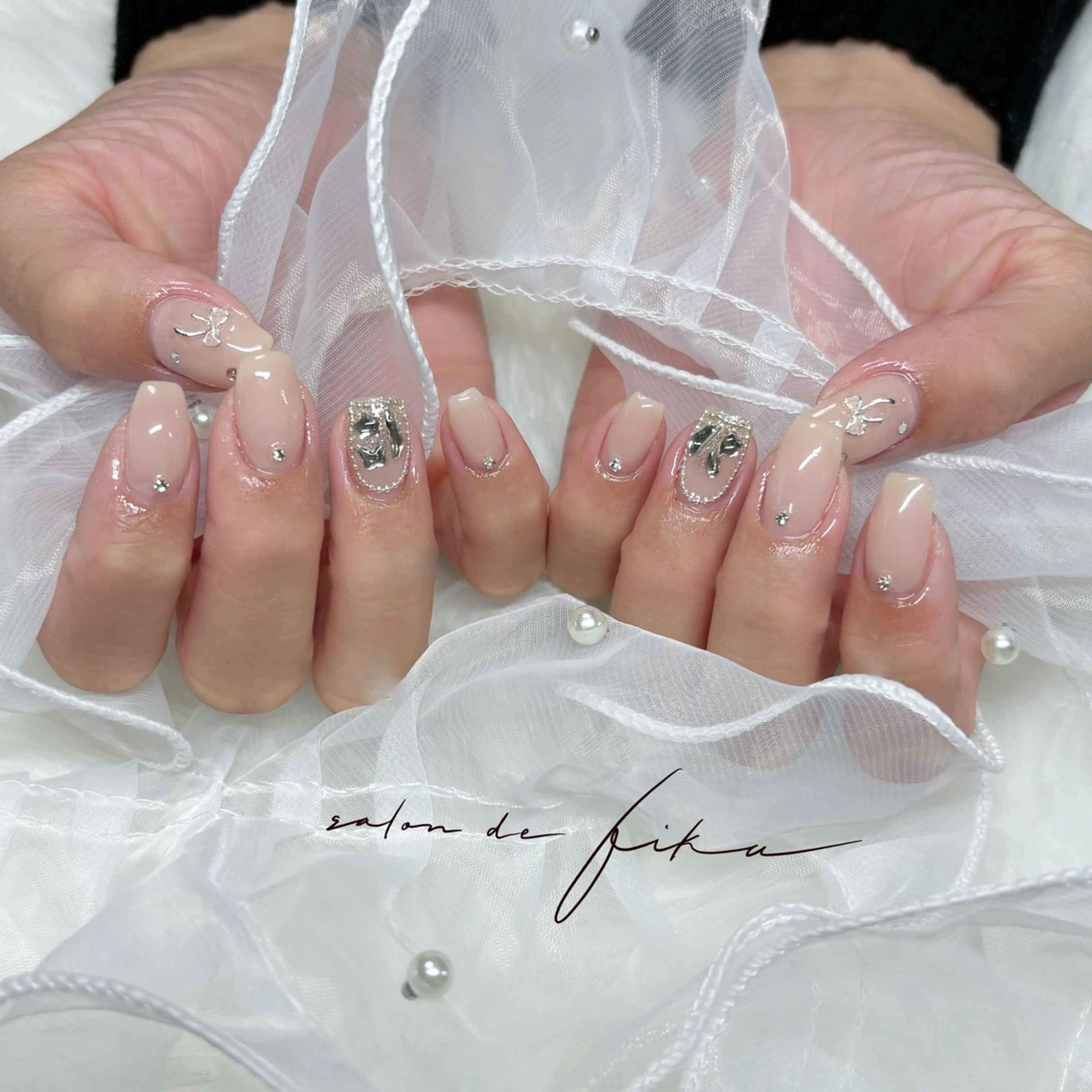 ネイル シンプルネイル TOMO. Libのネイルデザイン