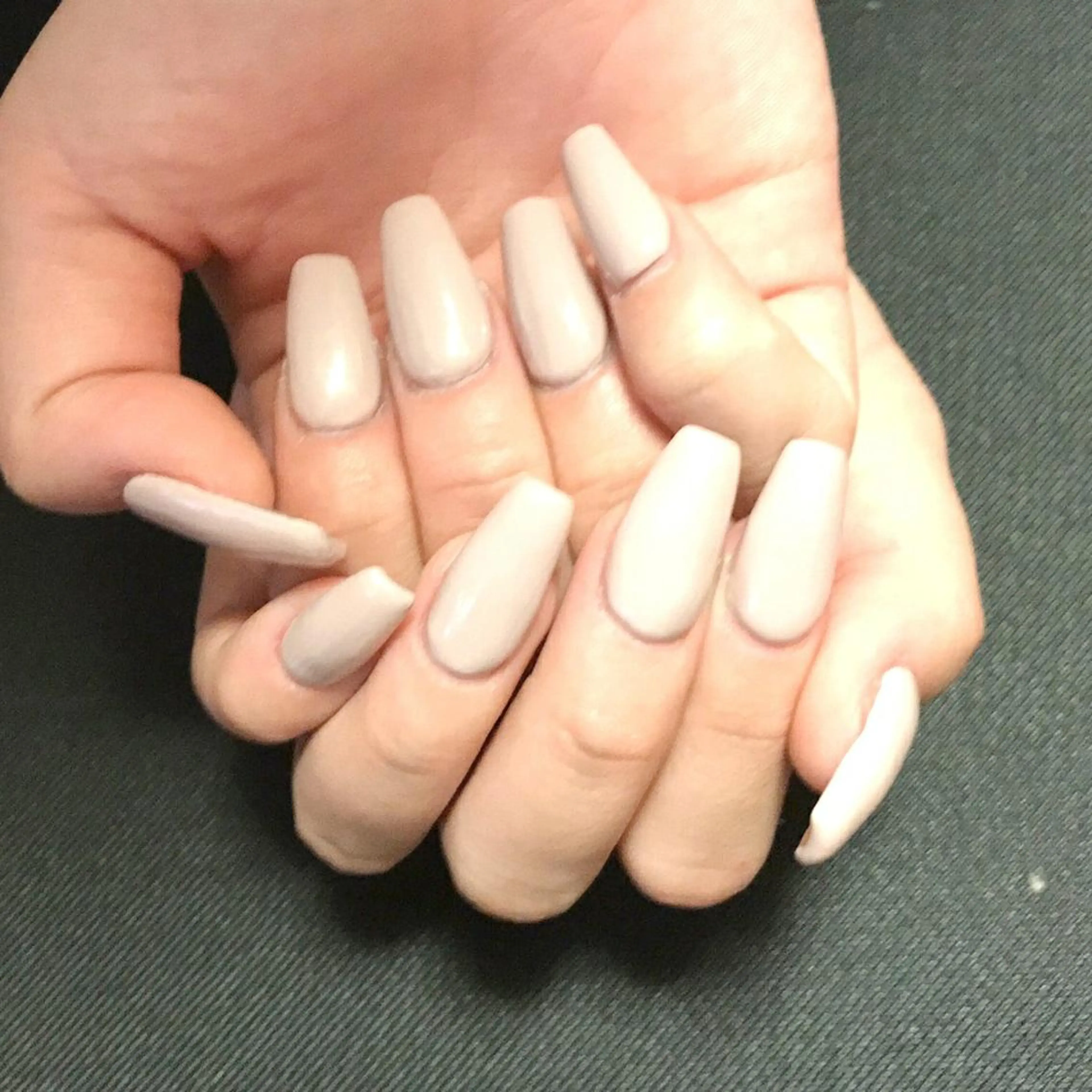 ネイル ワンカラーネイル スカルプネイル エステとネイル ローズコンフォートのネイルデザイン