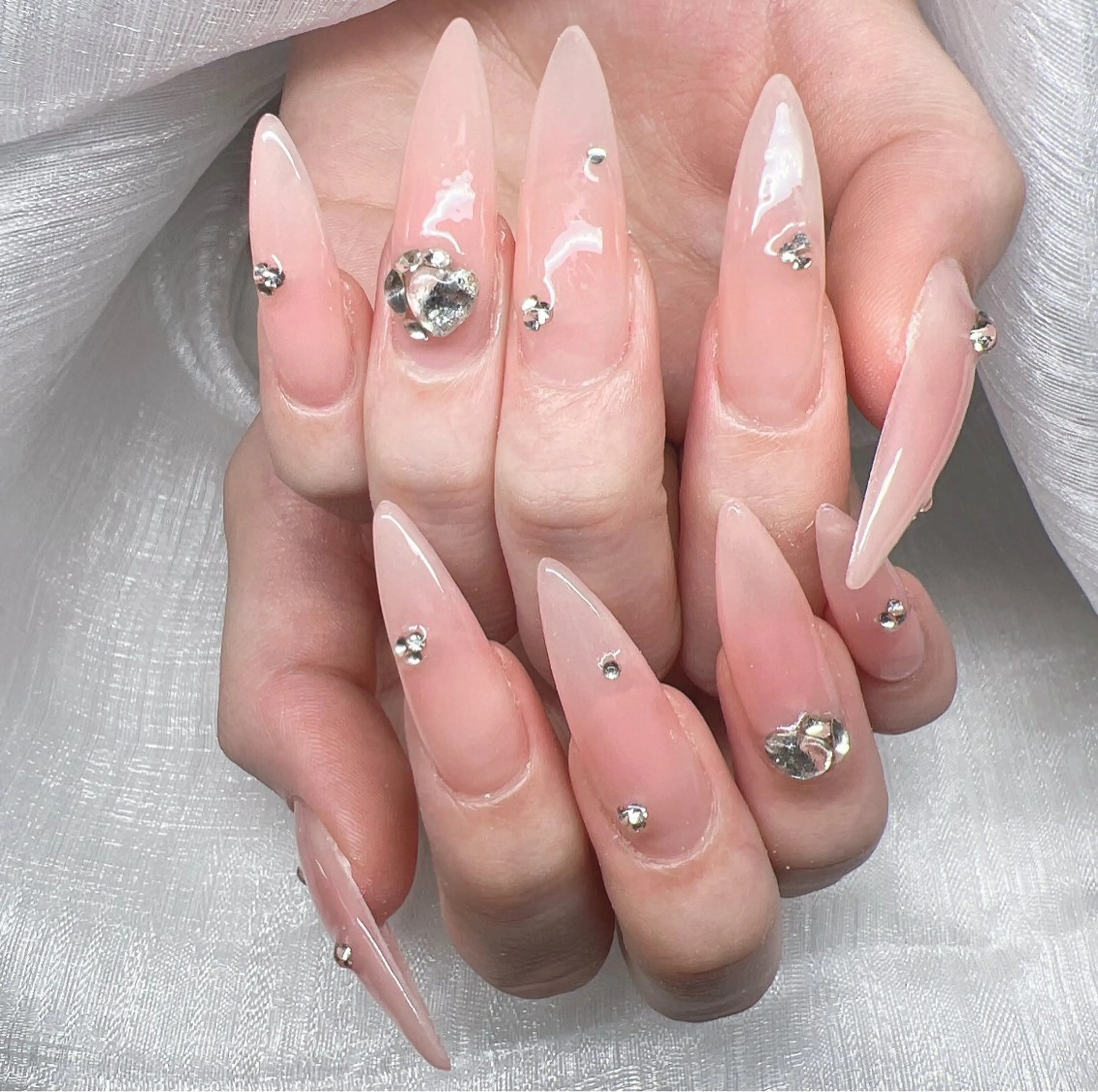 ネイル 持ち込み ネイルチップ ハンドネイル Tini ANA.CHUOのネイルデザイン
