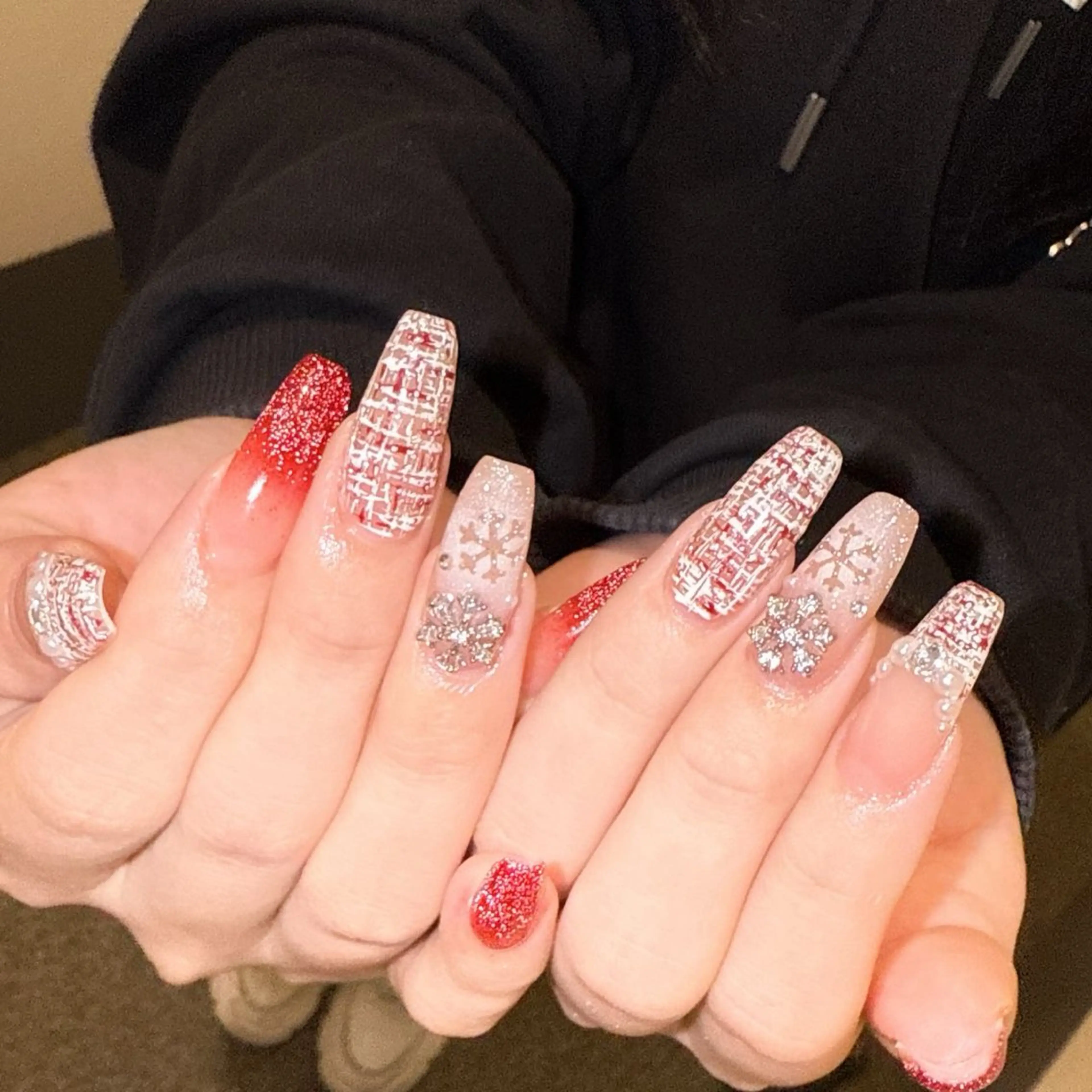 ネイル Glow Nail スカルプ専門店のネイルデザイン