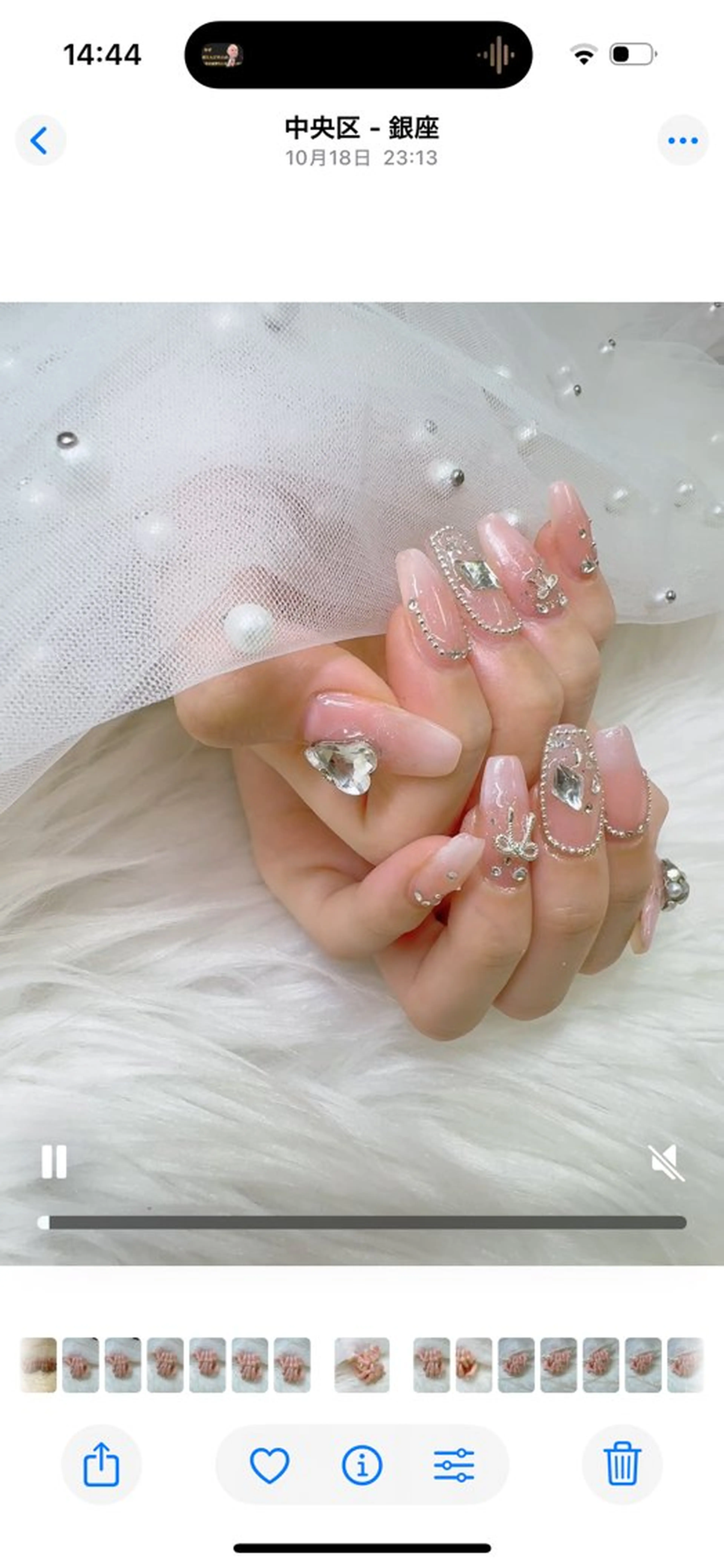 ネイル アートネイル べっ甲ネイル ボルドー チークネイル ドット ハンドネイル Queeens nailのネイルデザイン