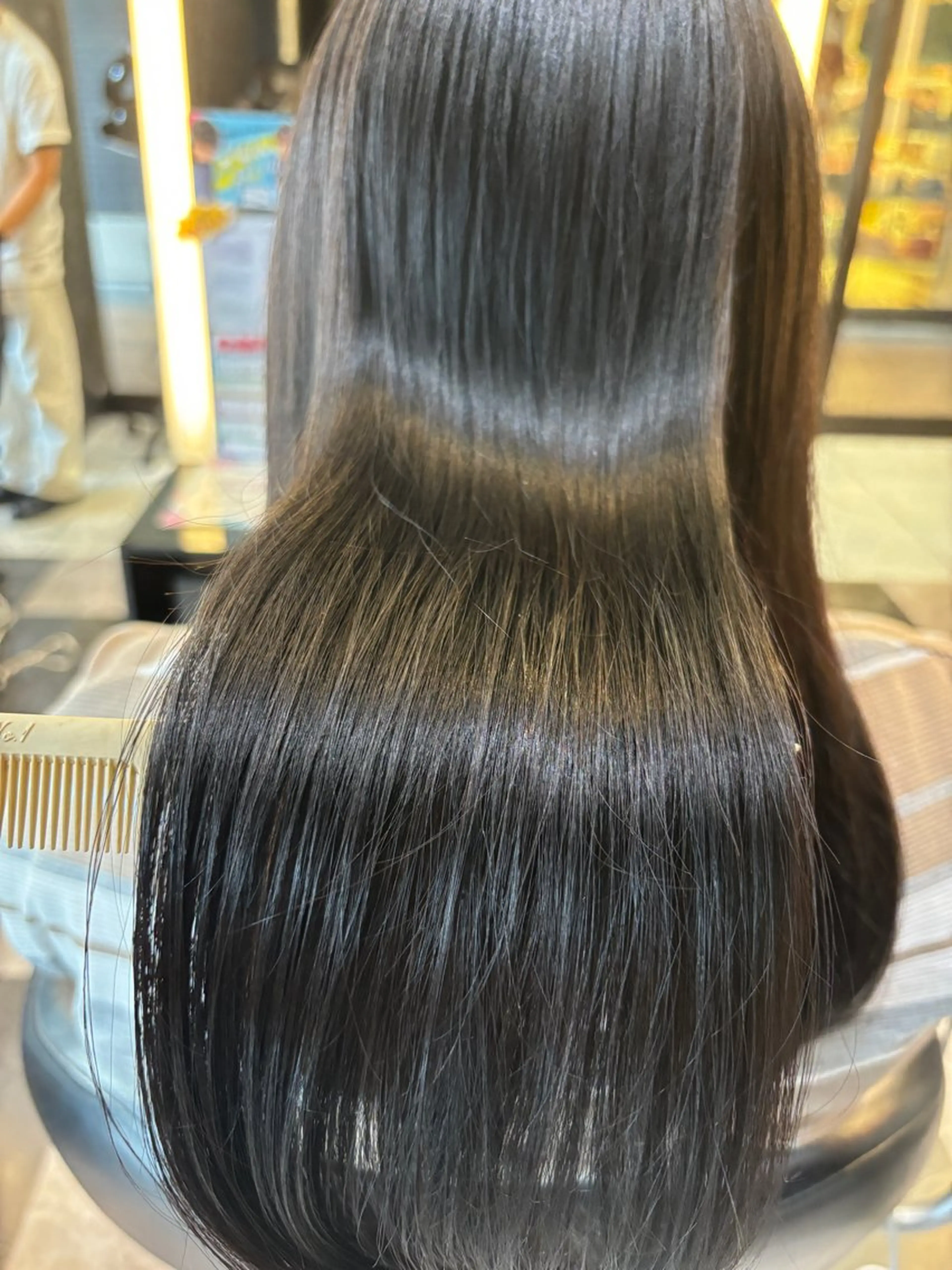 ロング トリートメント ブリーチ/ヘアケア/ 艶髪/イギチハルのヘアスタイル