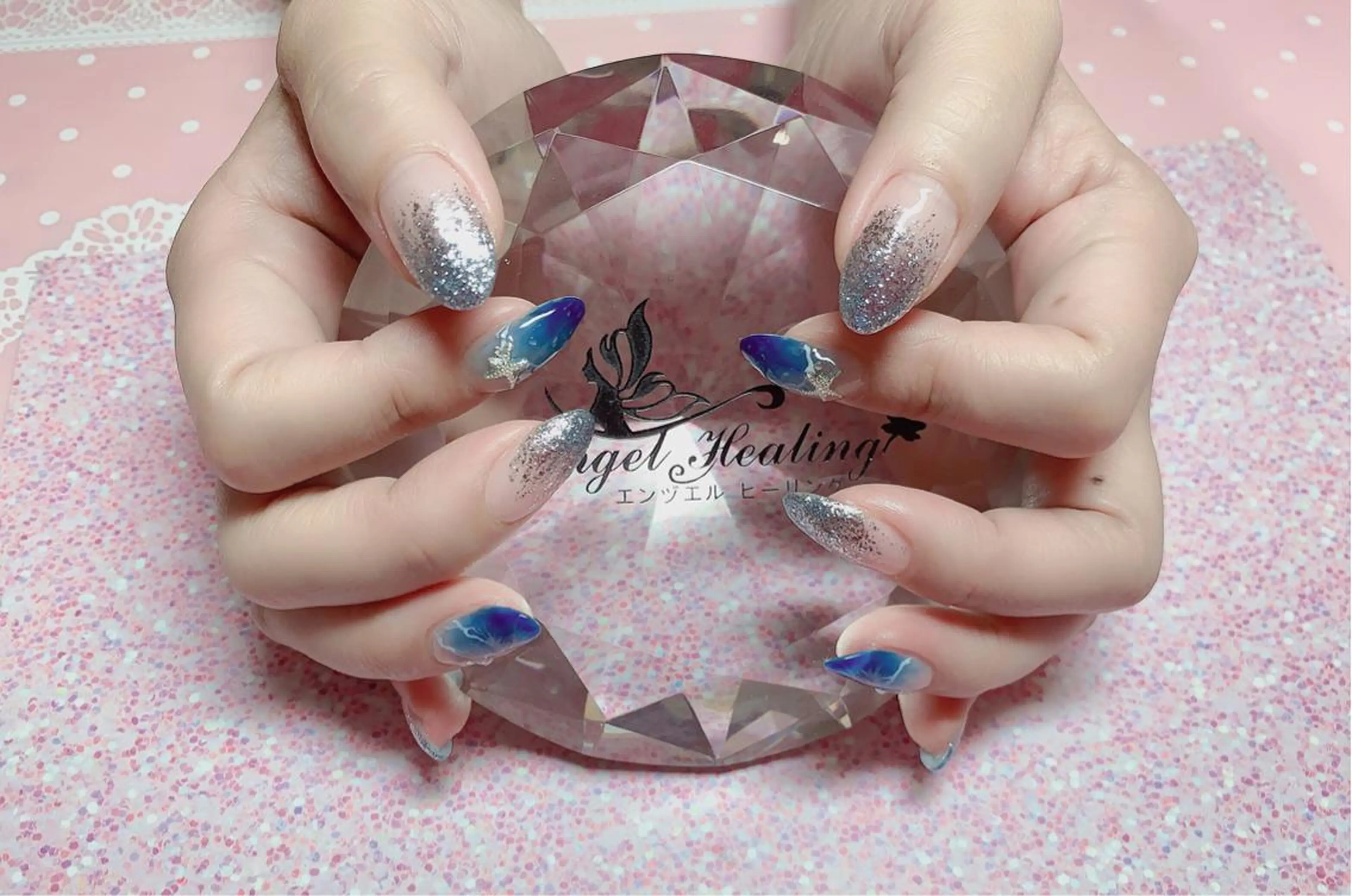 ネイル エンジェル ヒーリング 矢場町店のネイルデザイン