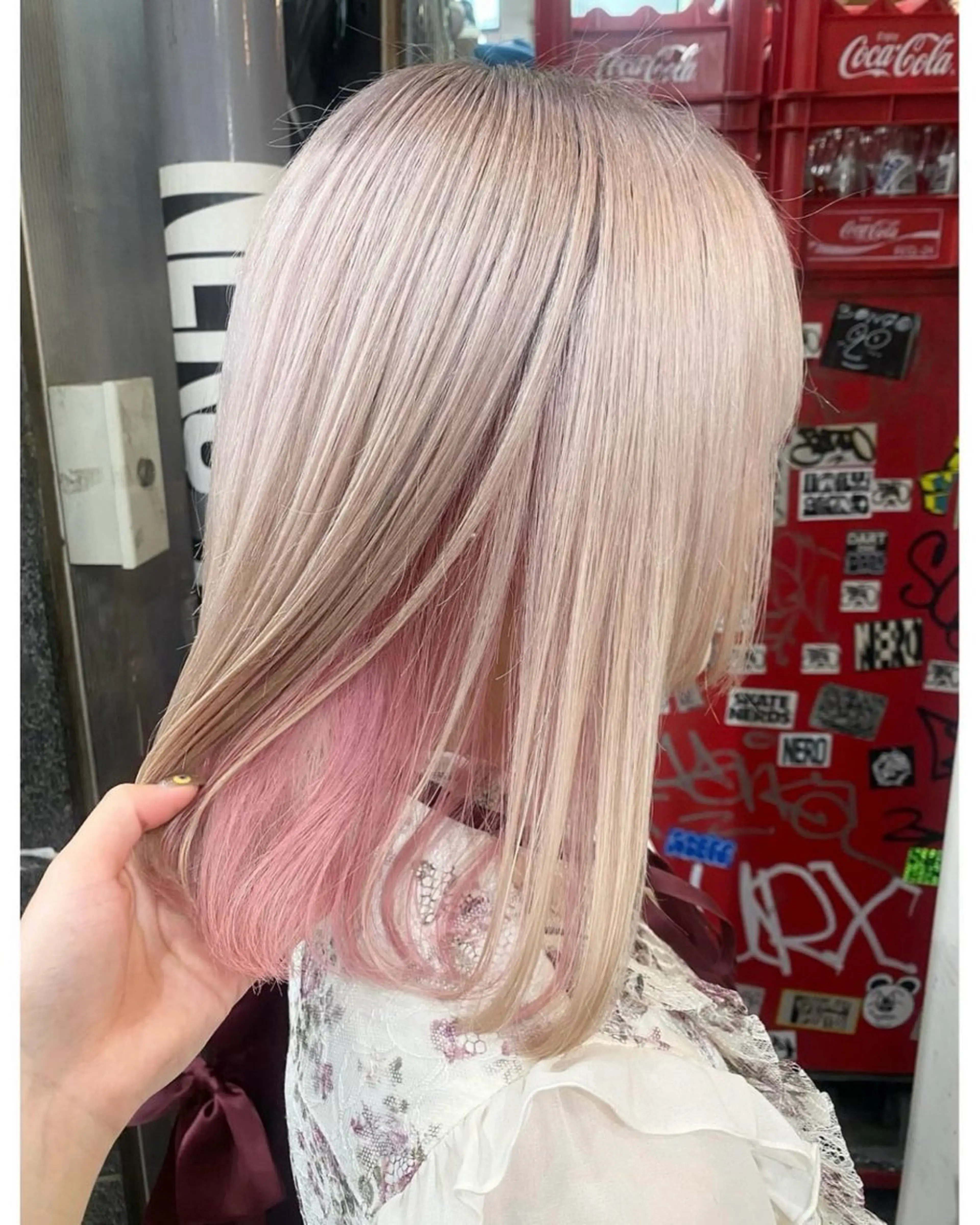 ミディアム カラー ヘアカラー TSUNO🦖 派手髪/オタク美容師のヘアスタイル