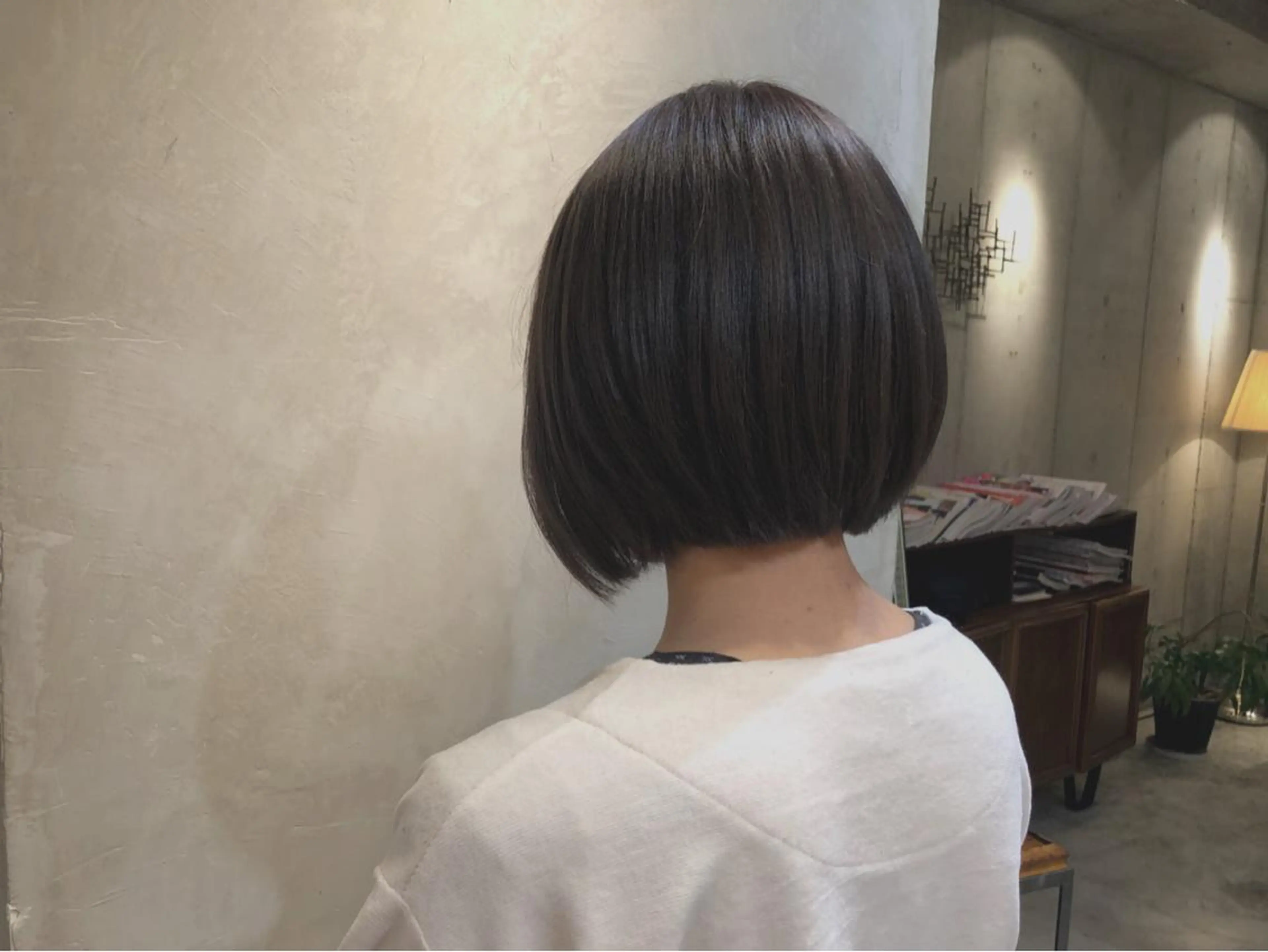 ショート カラー ショートボブ ブリーチ ラベンダーカラー ラベンダーグレー ボブ ツヤ美髪💐 髪質改善/高山愛来のヘアスタイル