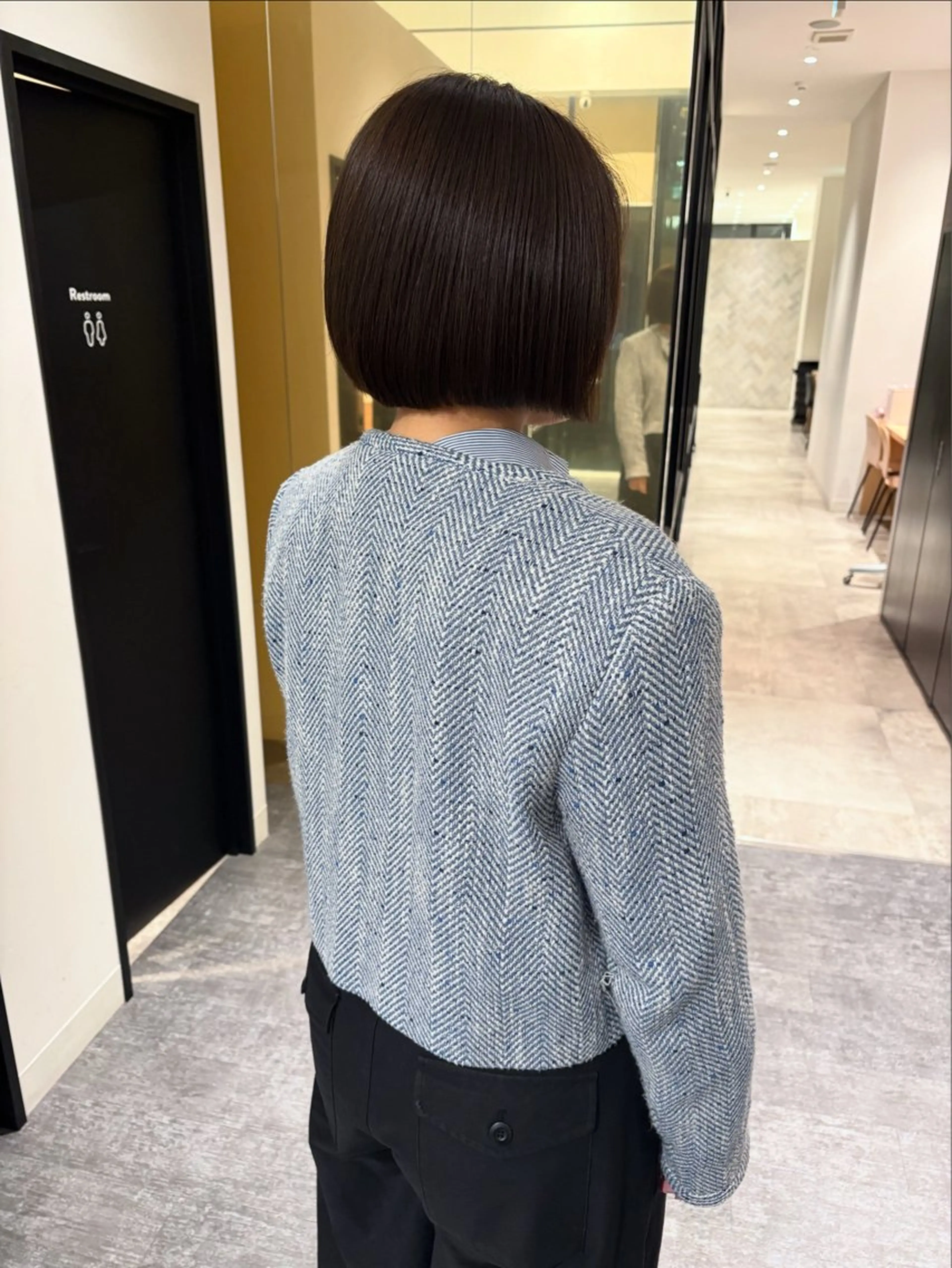 ショート カラー 透明感カラー カット ヘアカラー mao ｜ 柔らか艶カラー🫧のヘアスタイル