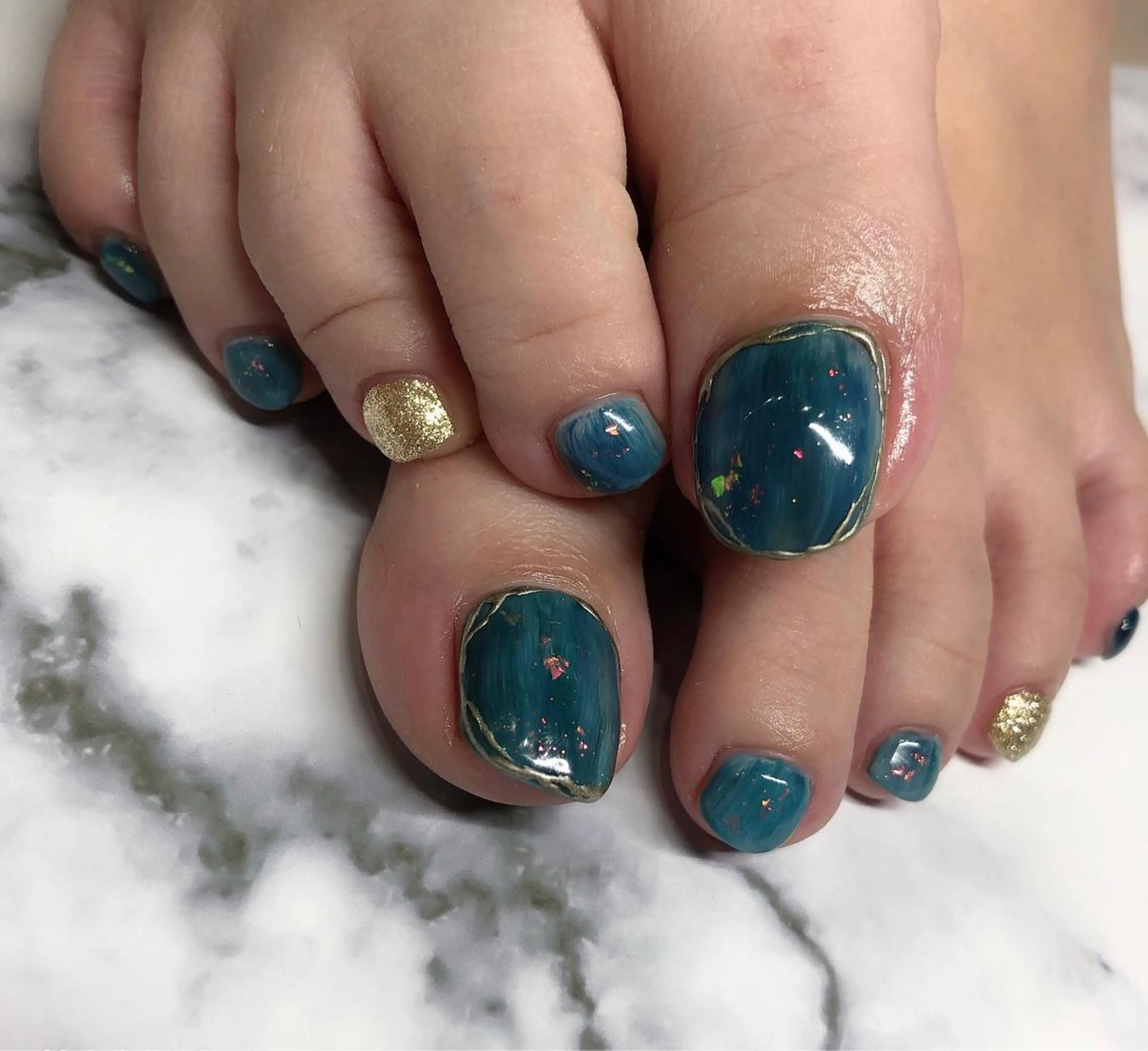 ロング カラー ヘアアレンジ キッズ ネイル マツエク・マツパ 福田 加奈のネイルデザイン