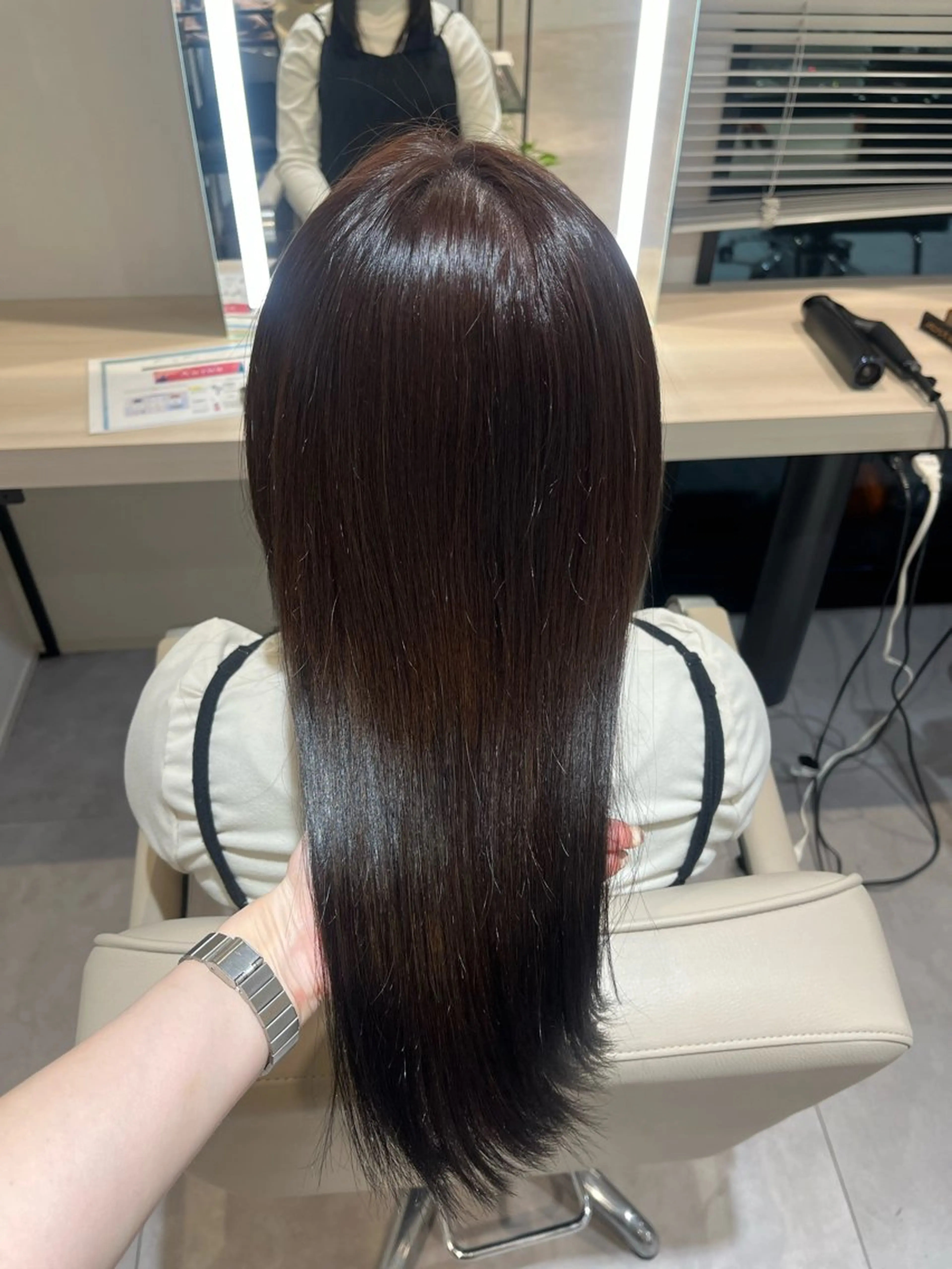 ロング 片桐 由華のヘアスタイル