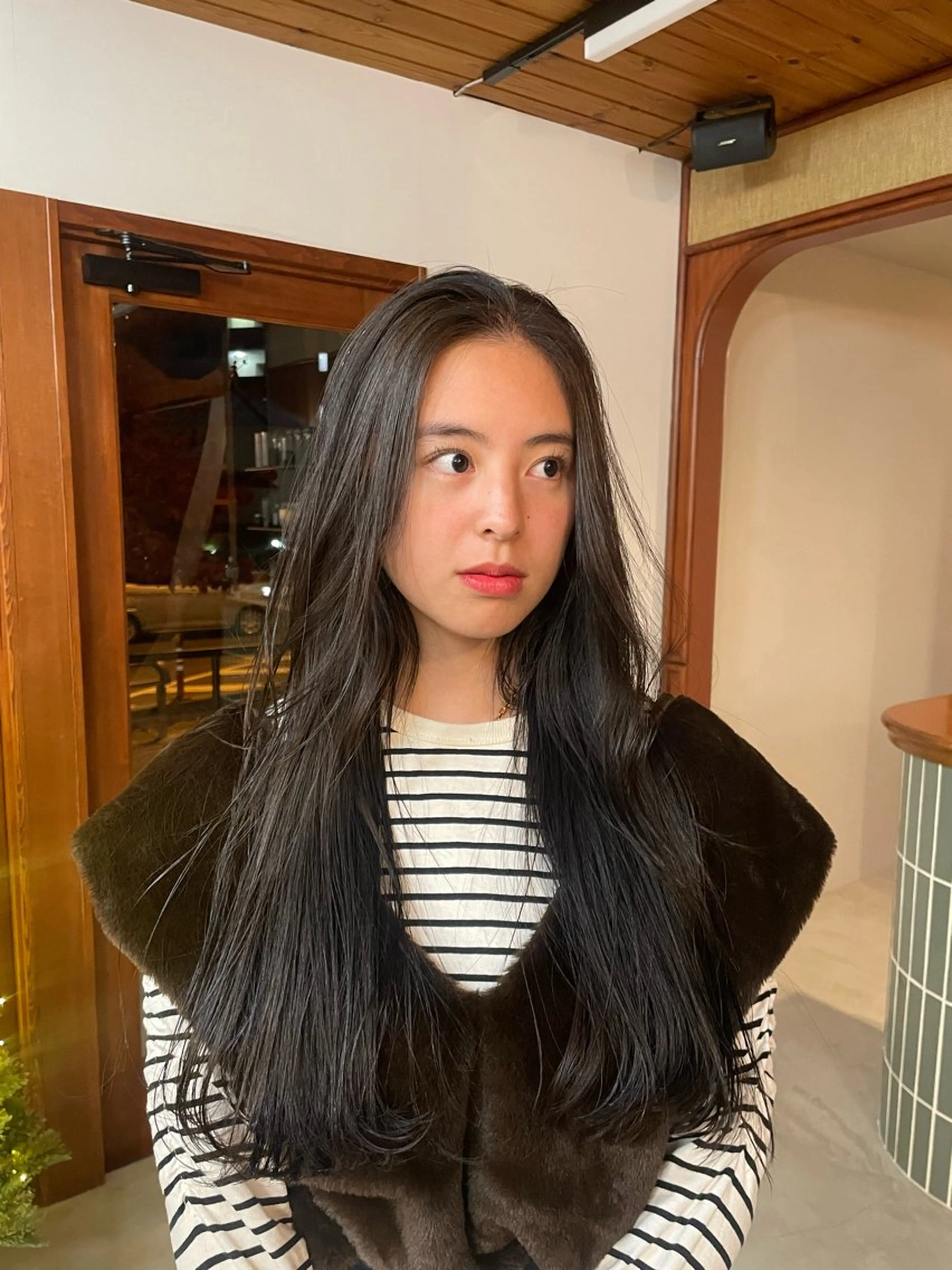 ロング カラー グレージュ オリーブグレージュ オリーブグレー 後藤璃子 (ごとうりこ)のヘアスタイル