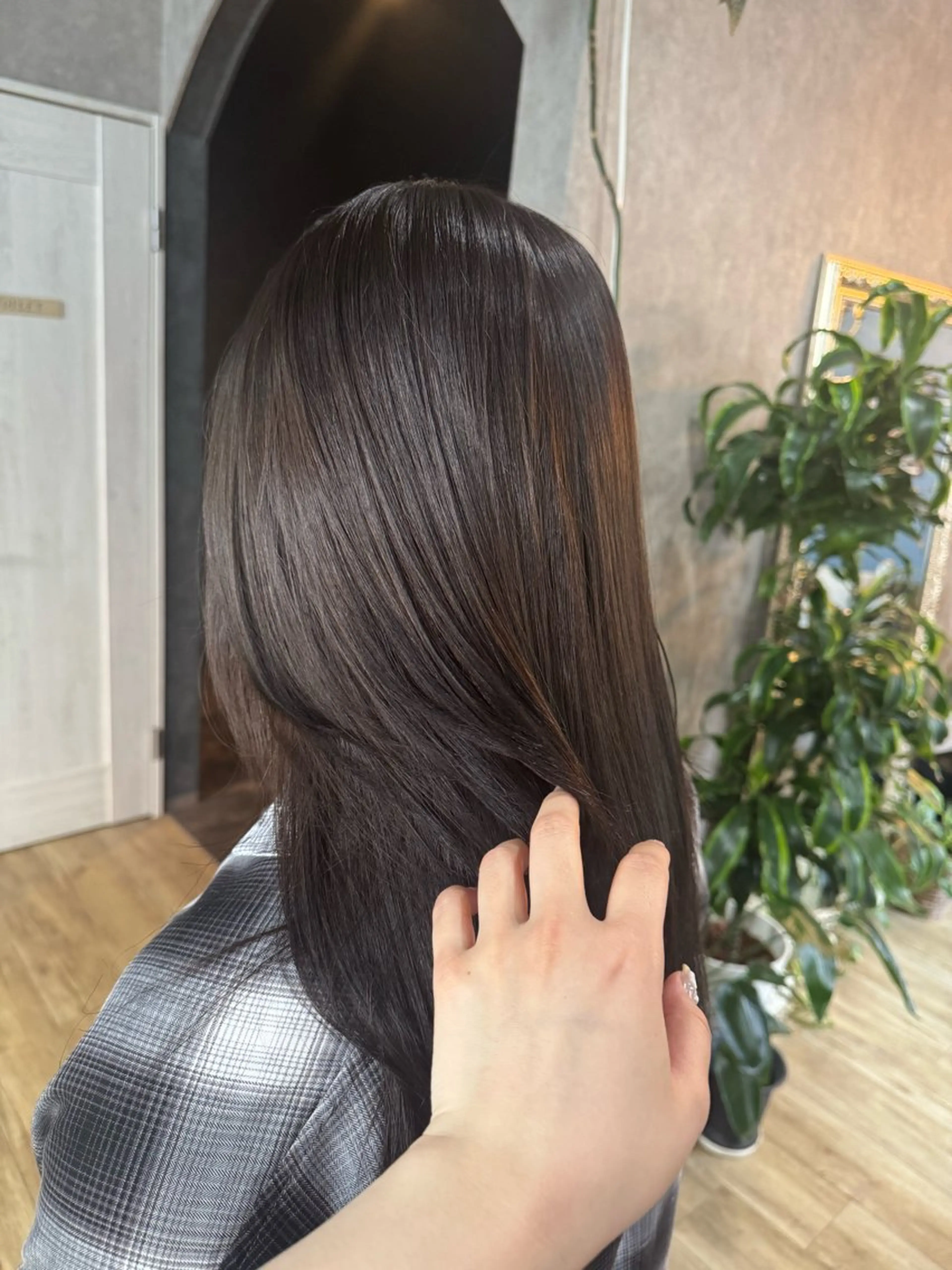 ミディアム . みおのヘアスタイル