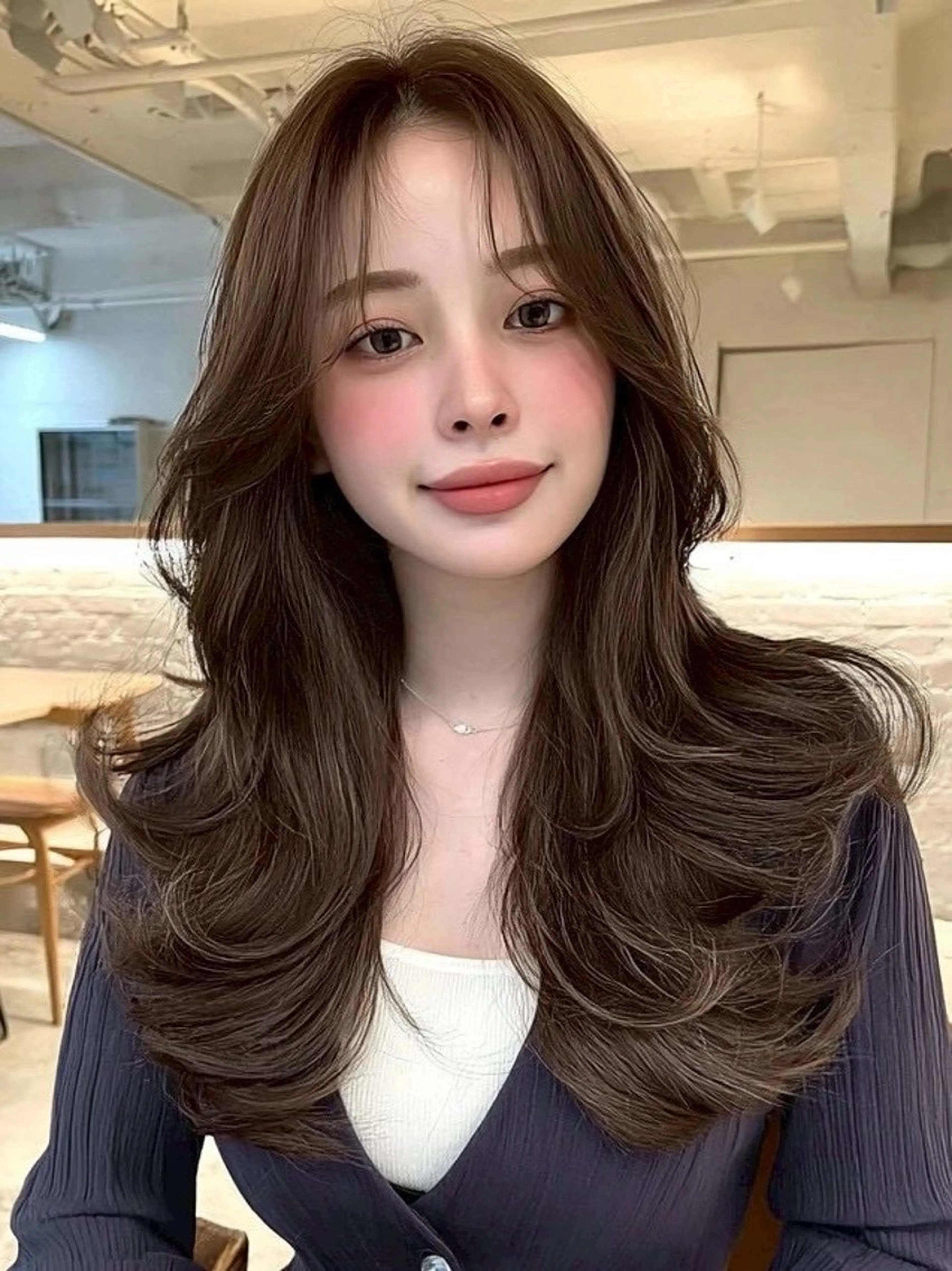 ロング カラー ロングレイヤー 透明感カラー くびれヘア 顔周りカット 韓国風ヘア カット ヘアカラー トリートメント 🫧ナオ🫧 /韓国 ヘア/ マンツーマンのヘアスタイル