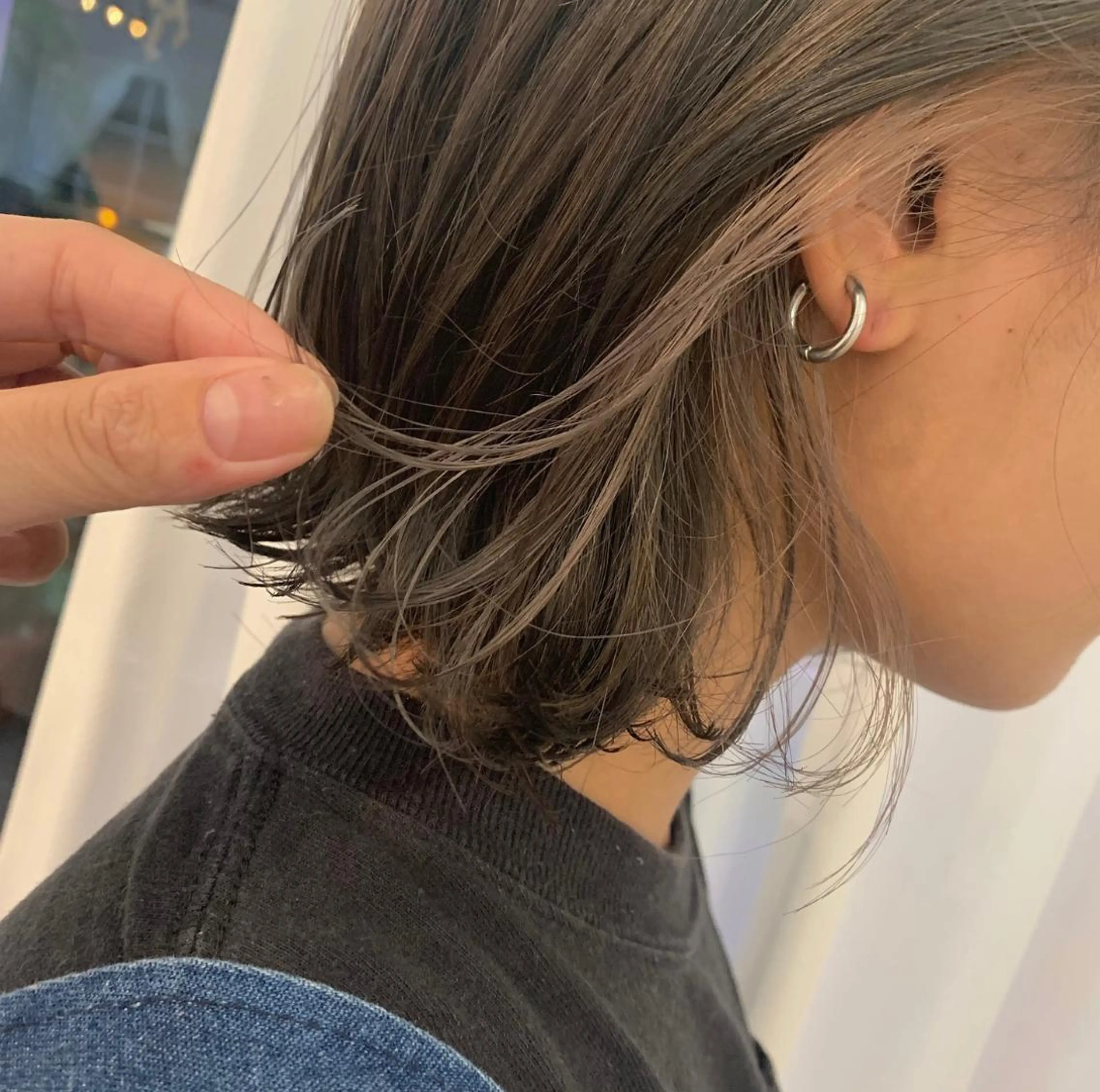 ミディアム ボブ SALOWIN新潟万代所属・緑川 瑞穂のヘアスタイル