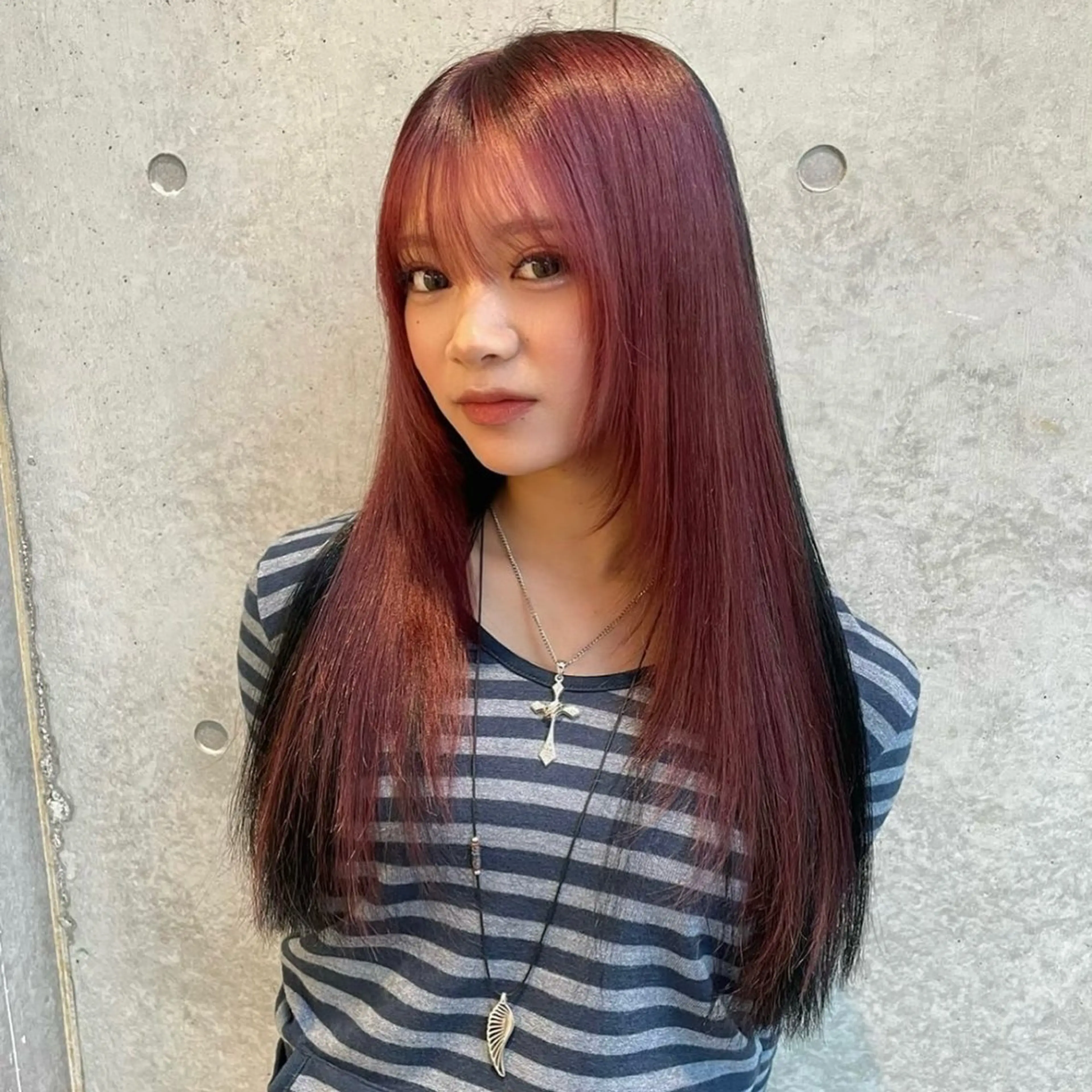 ロング カラー ヘアアレンジ 黒髪 デザインカラー レッドカラー カット ヘアカラー トリートメント Mizobe misakiのヘアスタイル