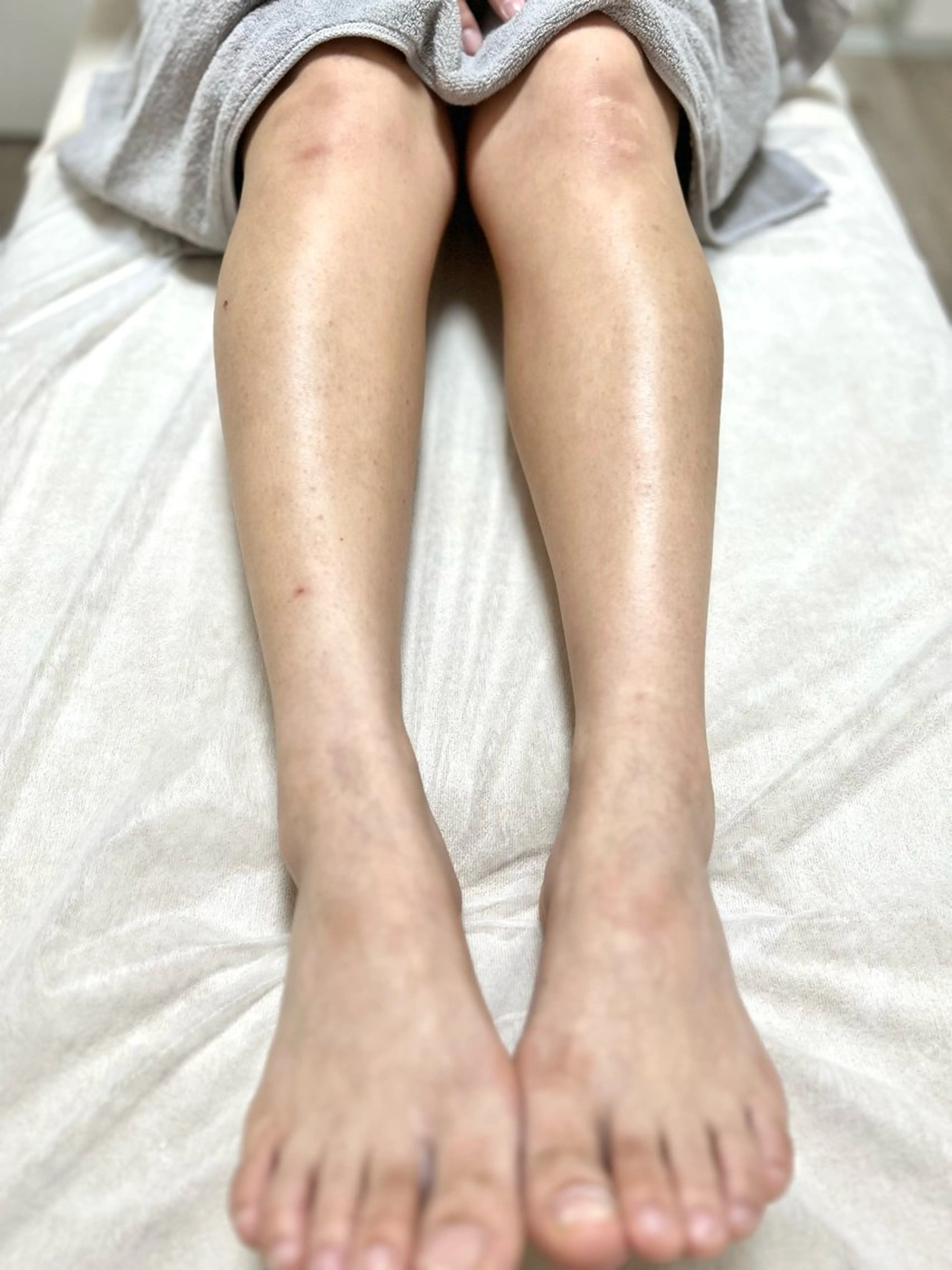 膝上 or 膝下の写真