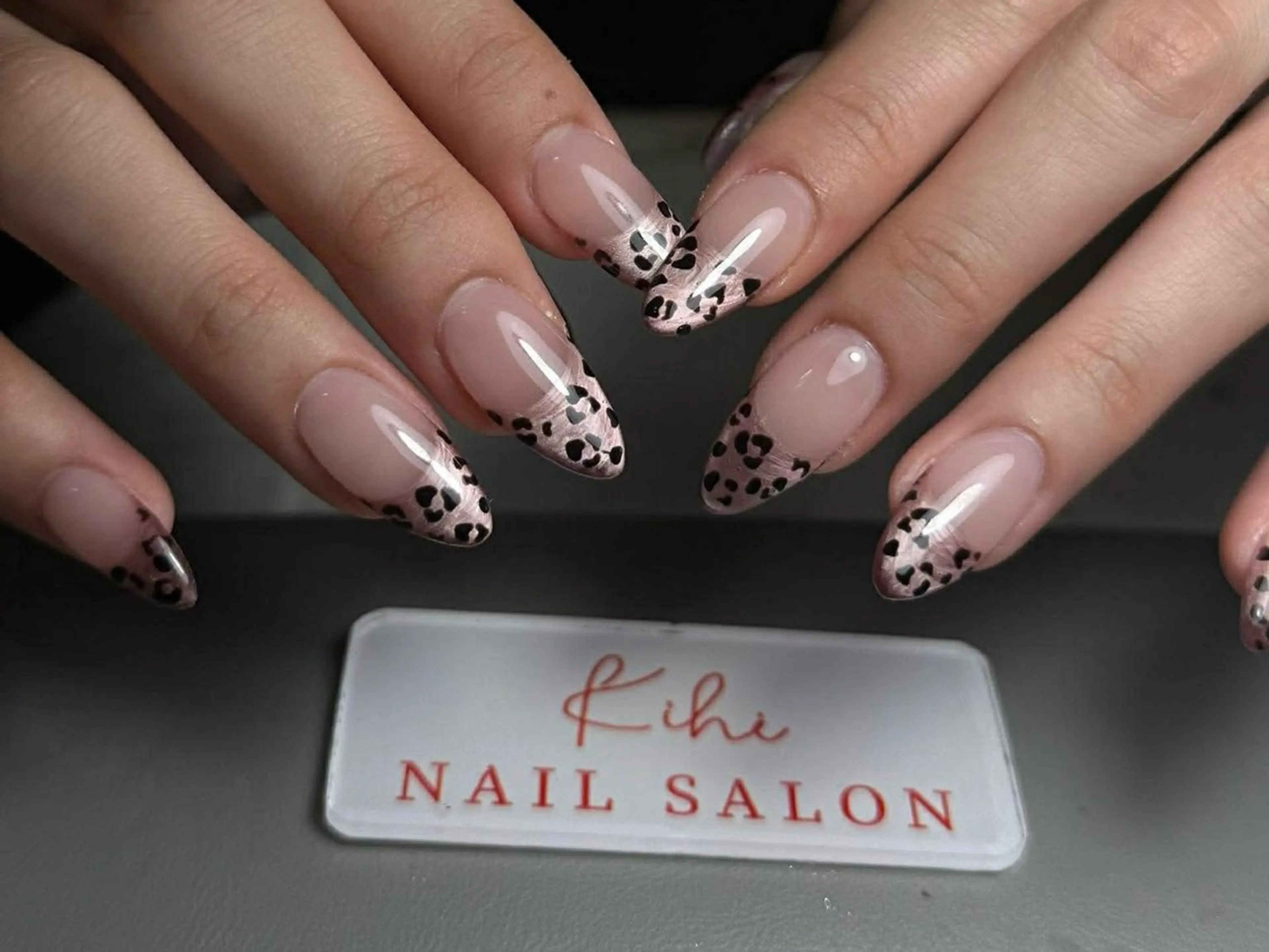 ネイル アートネイル フレンチネイル ジェルネイル グラデーション 韓国ネイル ハンドネイル 💕鈴木ユリ パラジェル/オフ無料のネイルデザイン