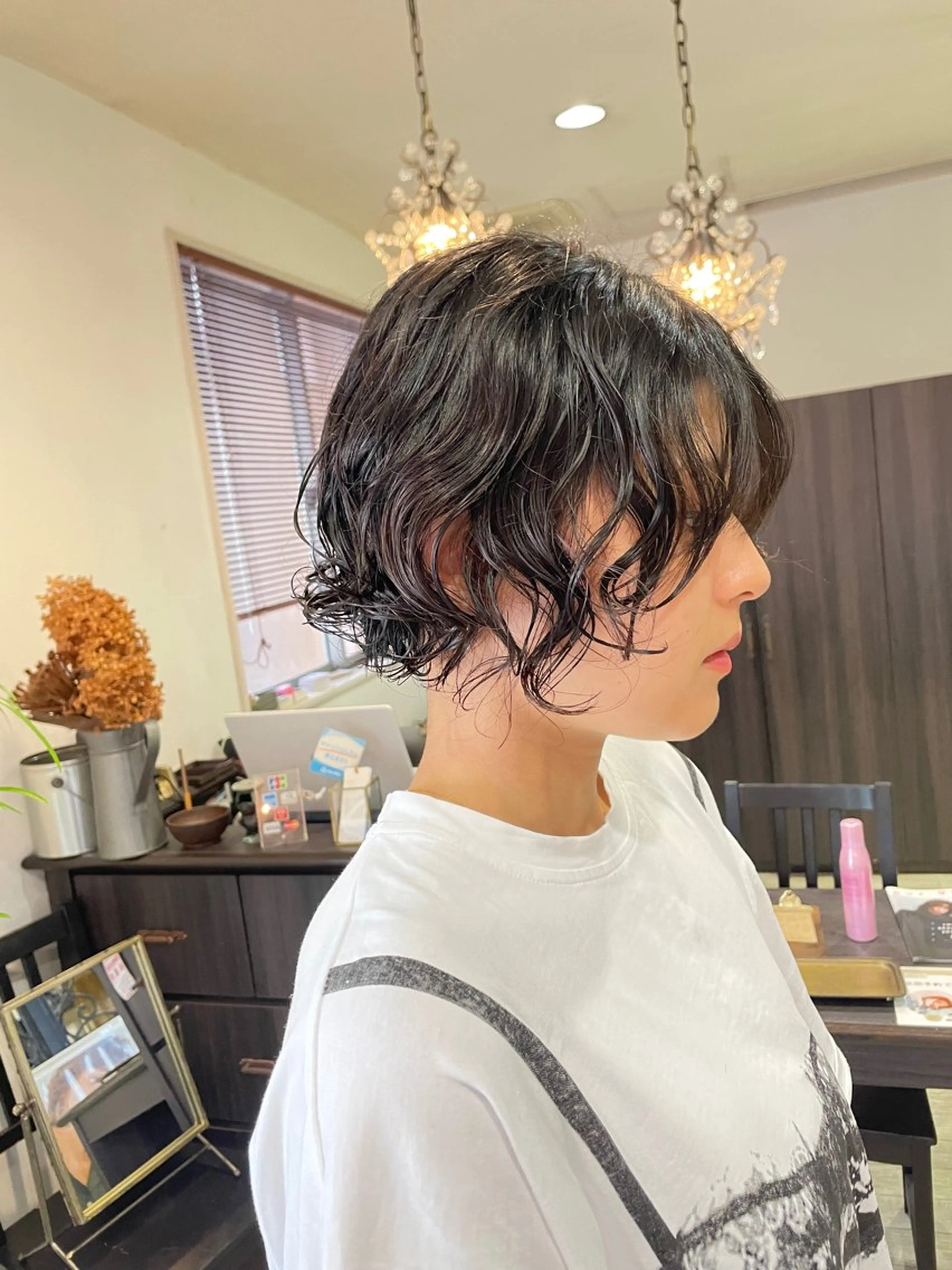 ショート 韓国ボブ👩🇰🇷 小野絢未のヘアスタイル