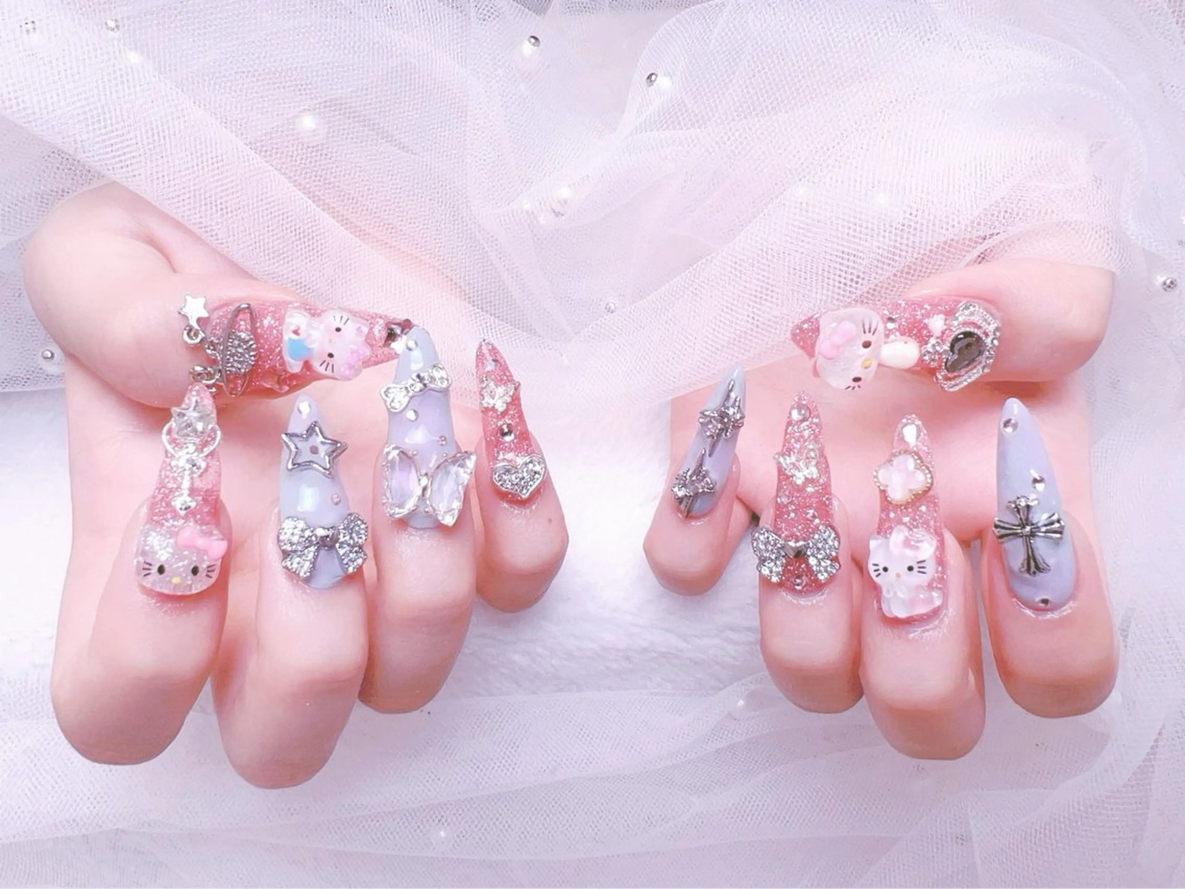 ネイル フレンチネイル ジェルネイル ハート 韓国ネイル マグネットネイル ネイルサロン lotusのネイルデザイン