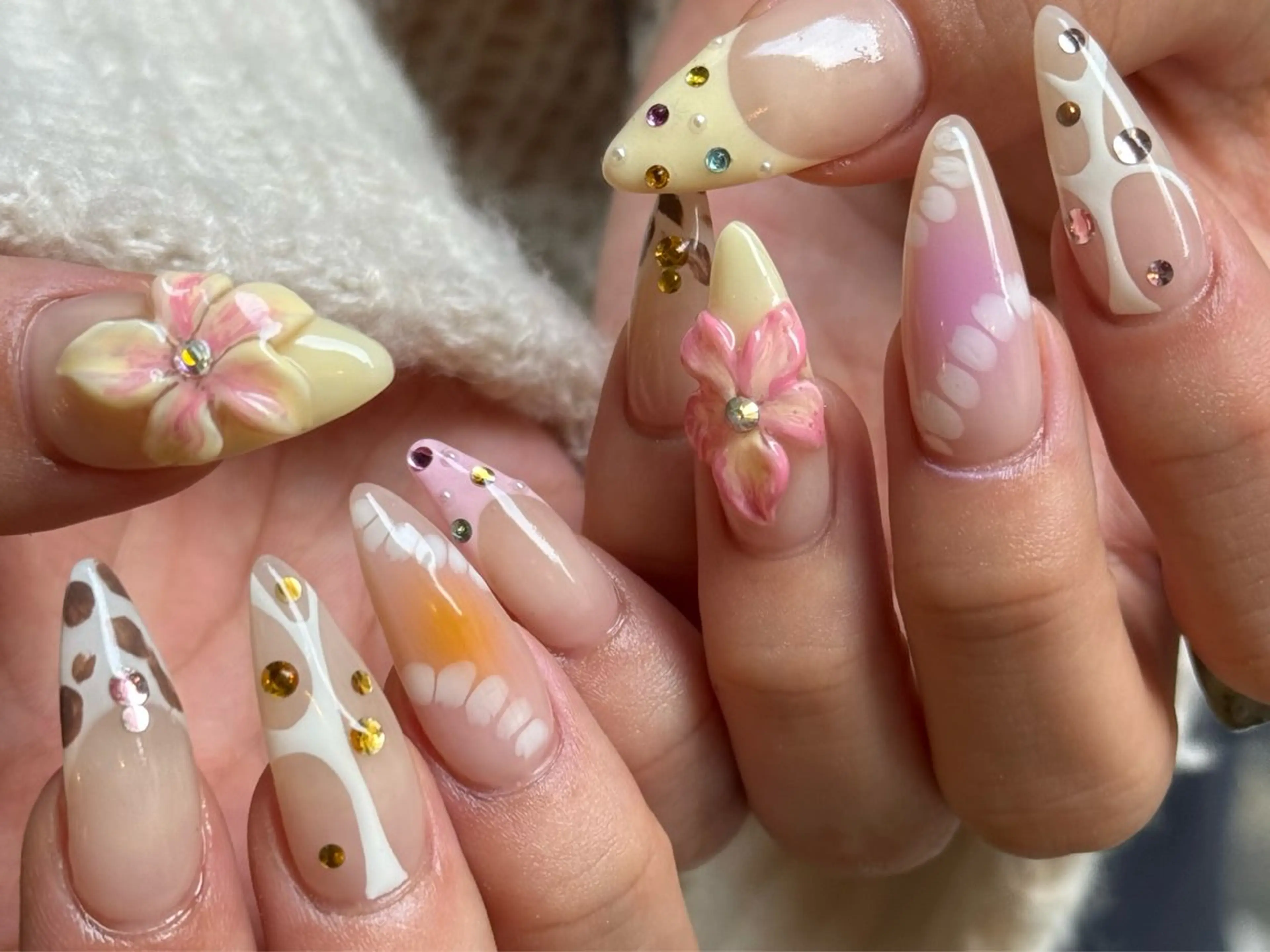 ネイル ハンドネイル nailstudio MØD.のネイルデザイン