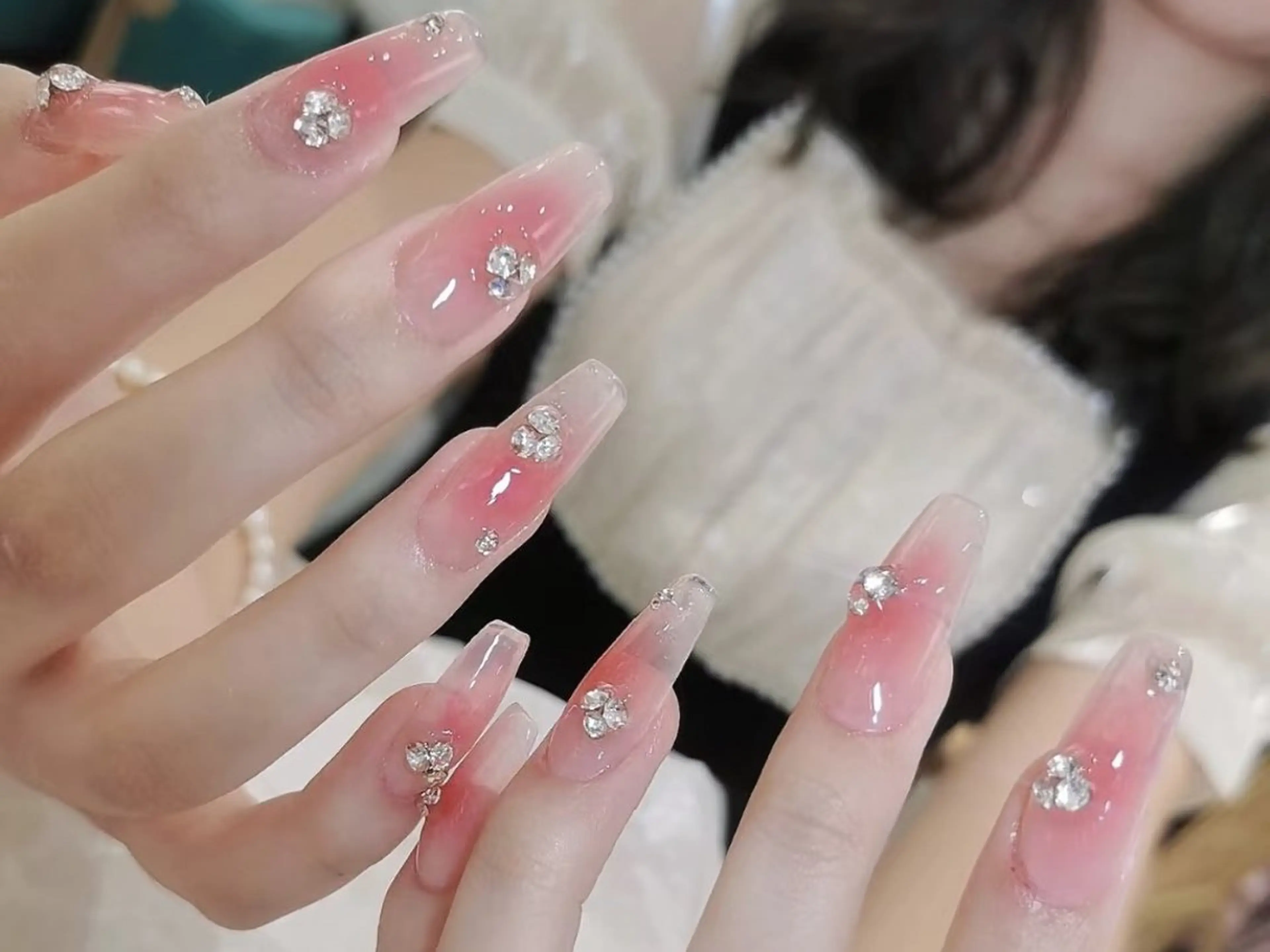 ネイル オーロラネイル チークネイル 長さ出し フットネイル フレンチネイル AND Nail 長さだし専門店のネイルデザイン