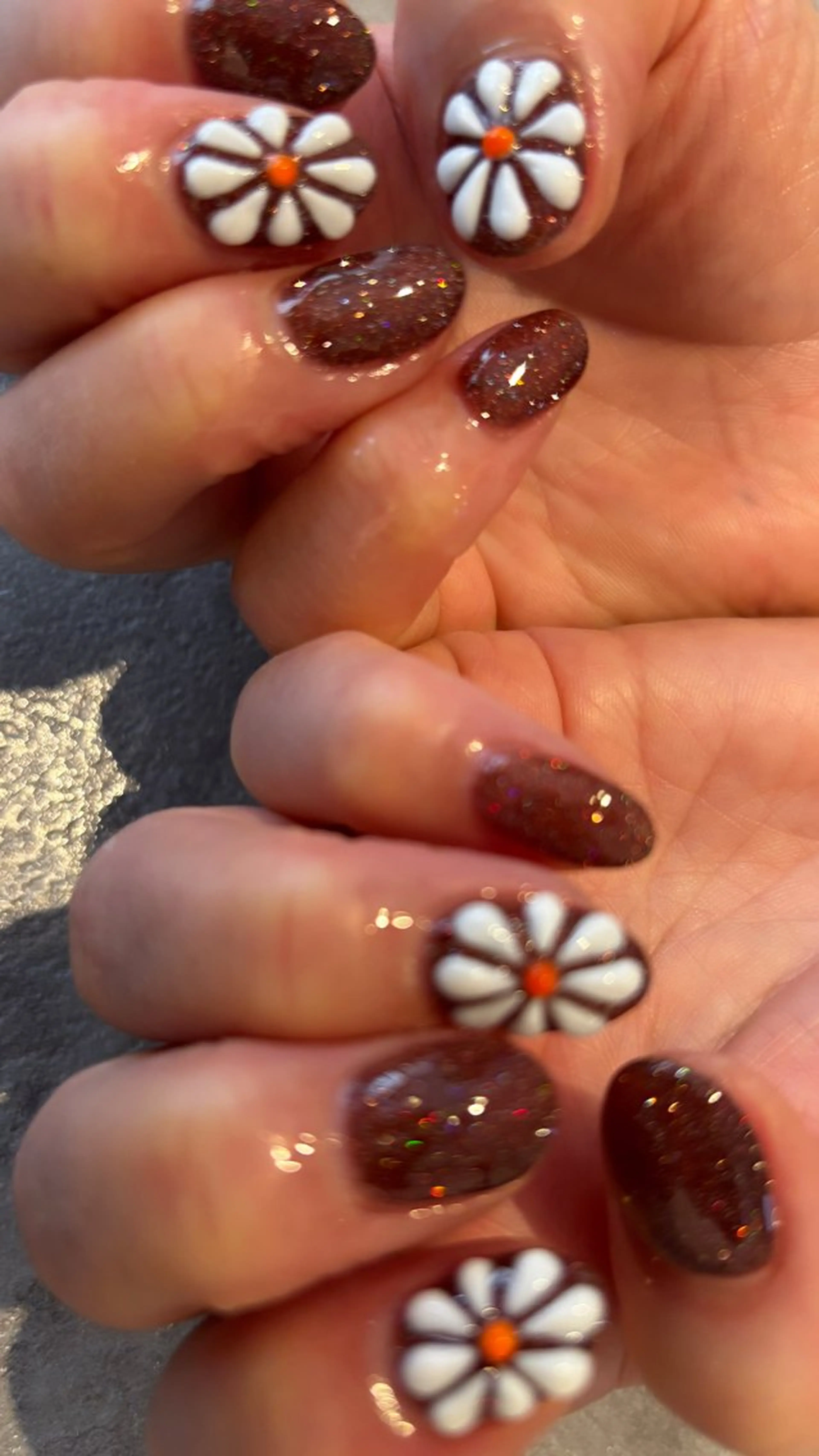 ネイル Mignon 、のネイルデザイン