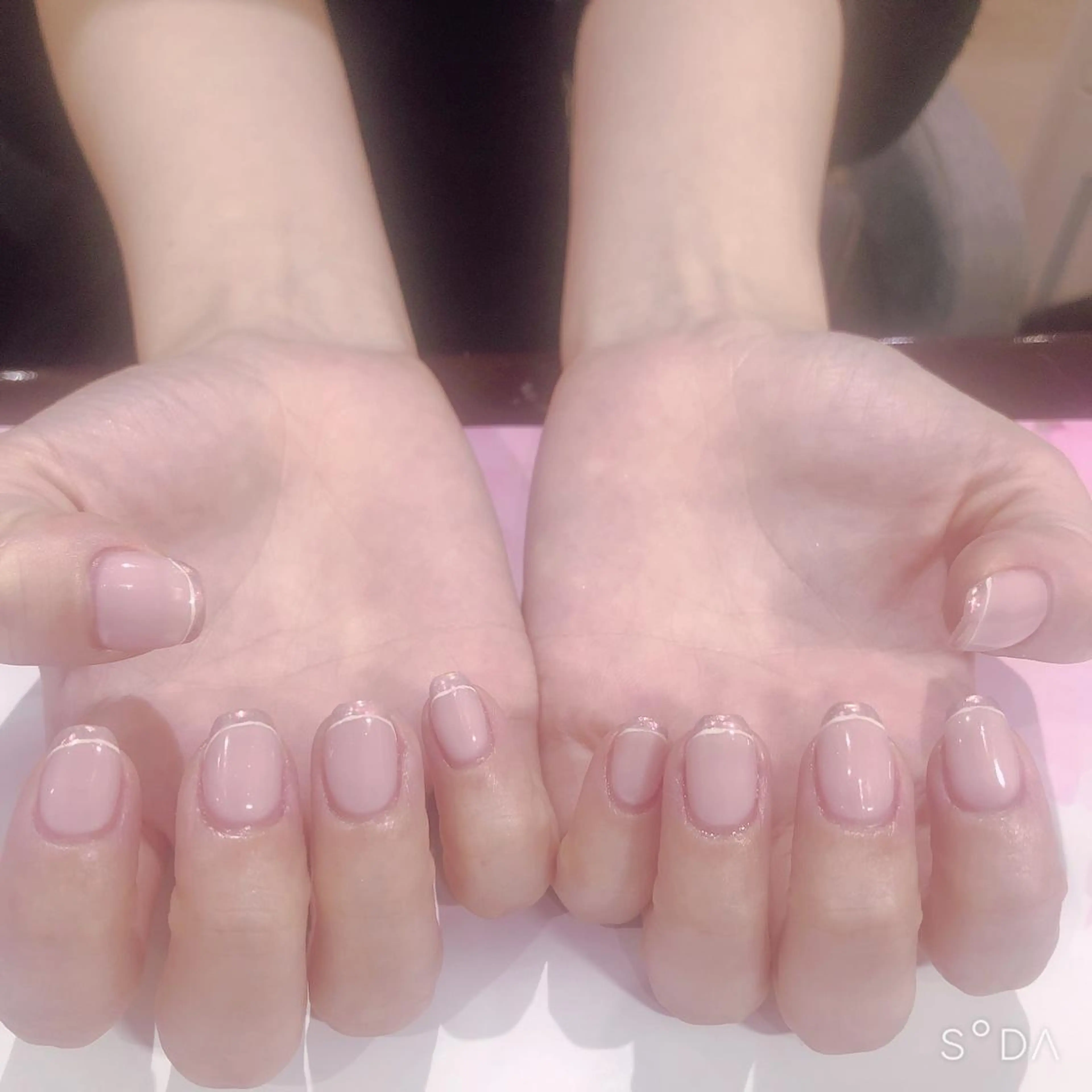 ネイル オーロラネイル フレンチネイル ミラーネイル ハンドネイル 吉野✨ ネイルデザイナー✨のネイルデザイン