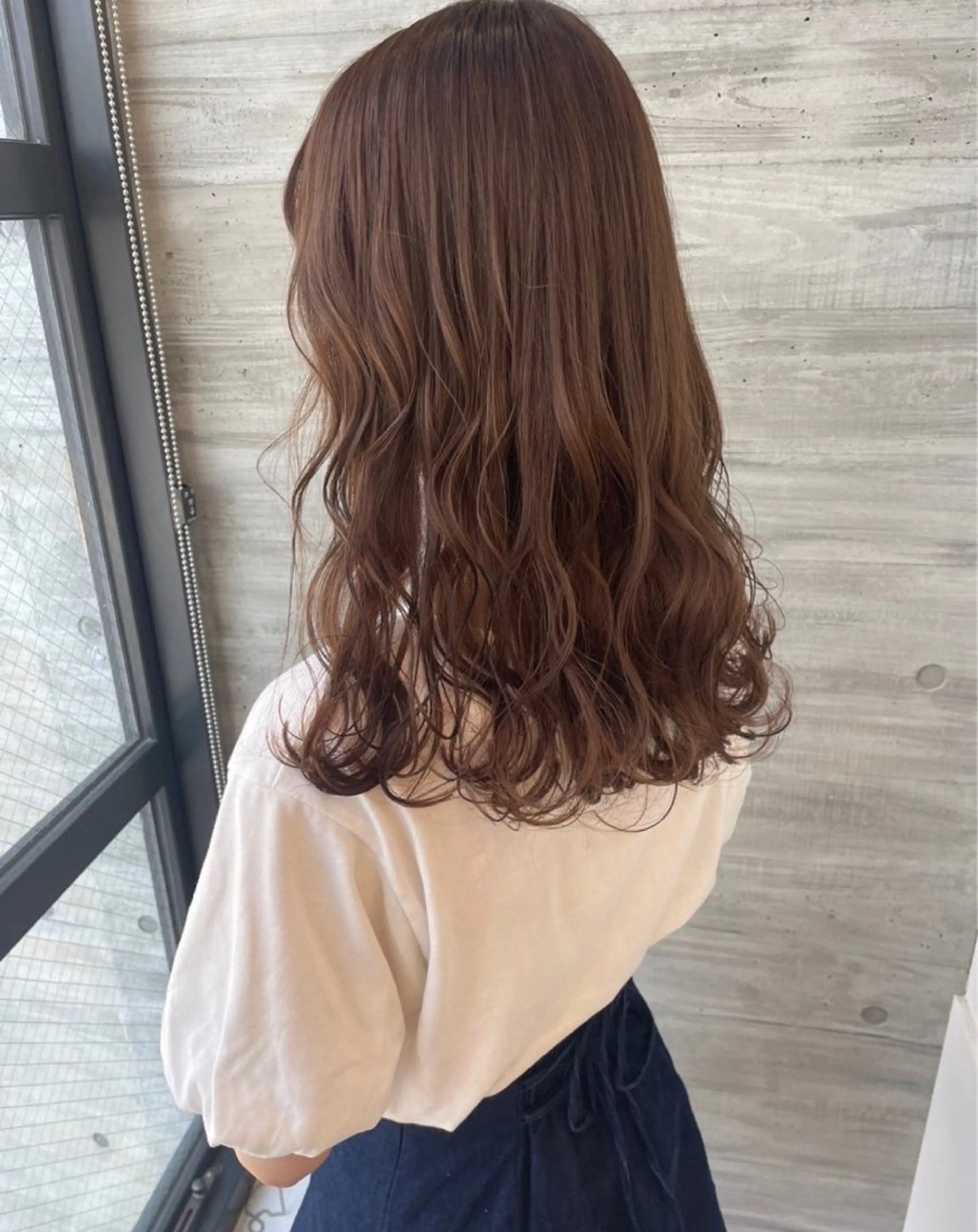 セミロング カラー ブラウンカラー 今井 愛歩のマツエク・マツパデザイン