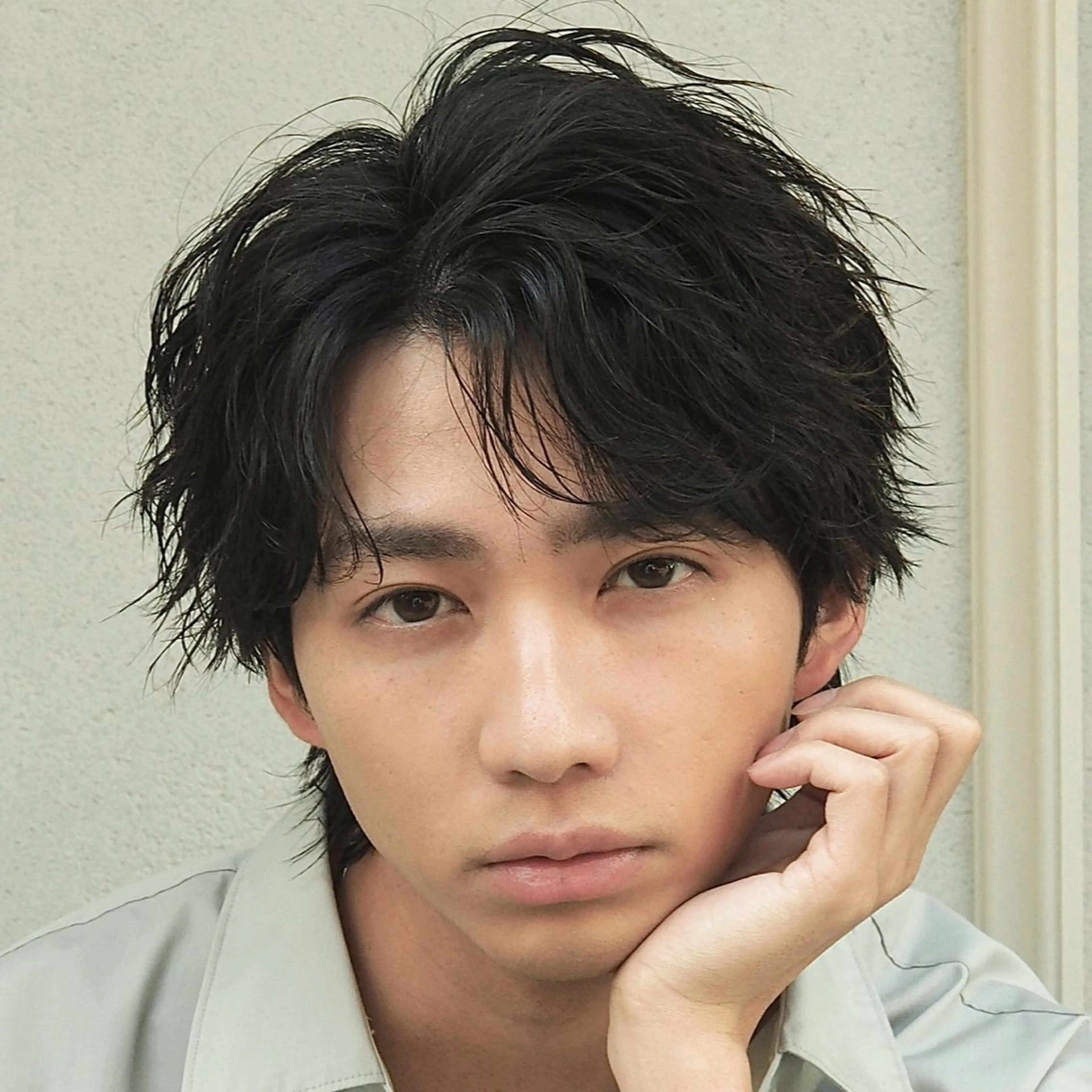 ショート パーマ メンズ アップバング センターパート コンマヘア メンズ韓国風 メンズパーマ カット パーマ トリートメント 【メンズヘア】 原宿/Kasumiのヘアスタイル