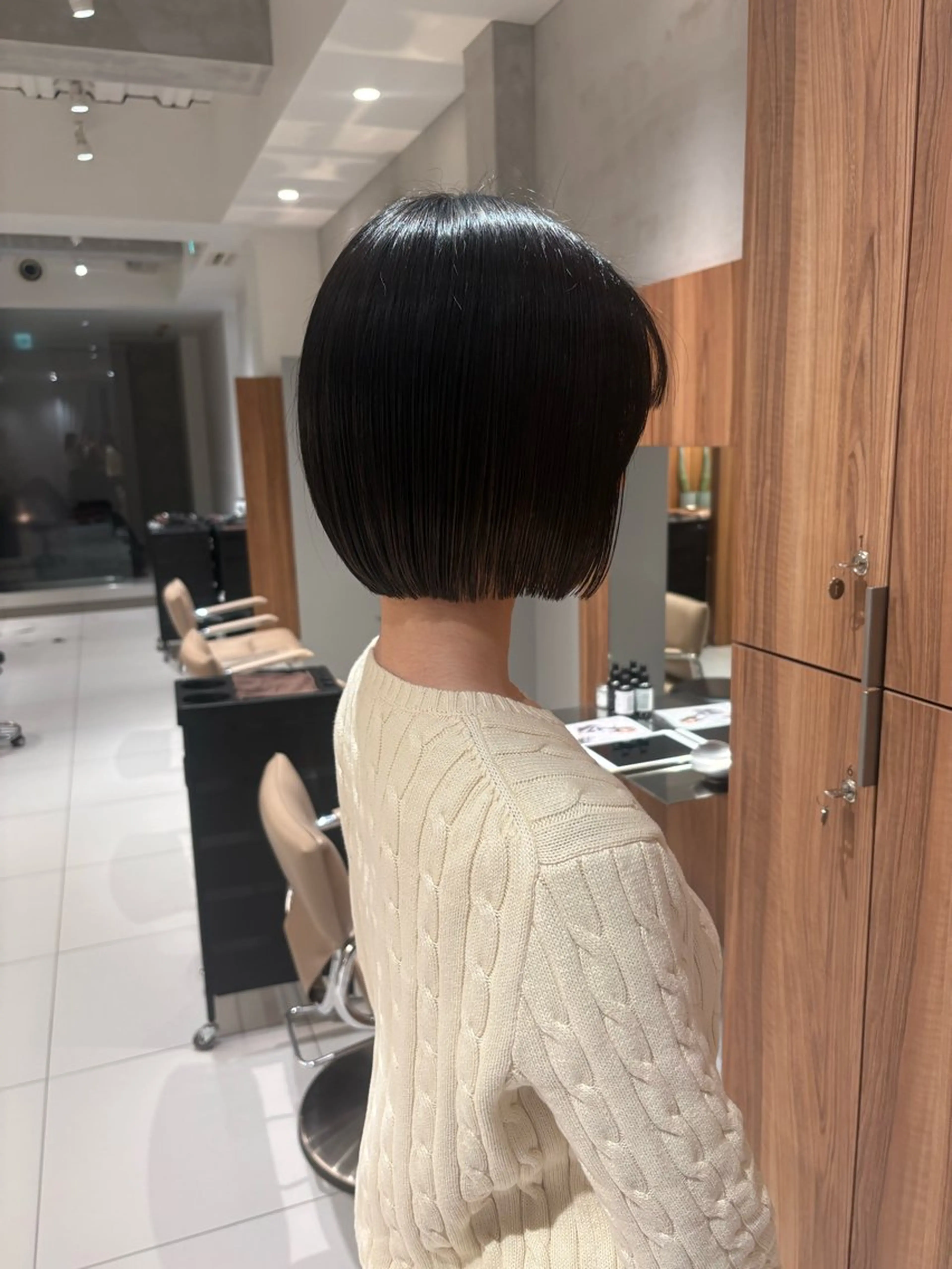 ミディアム ショート⌇艶カラー ⌇ RIN🌙のヘアスタイル