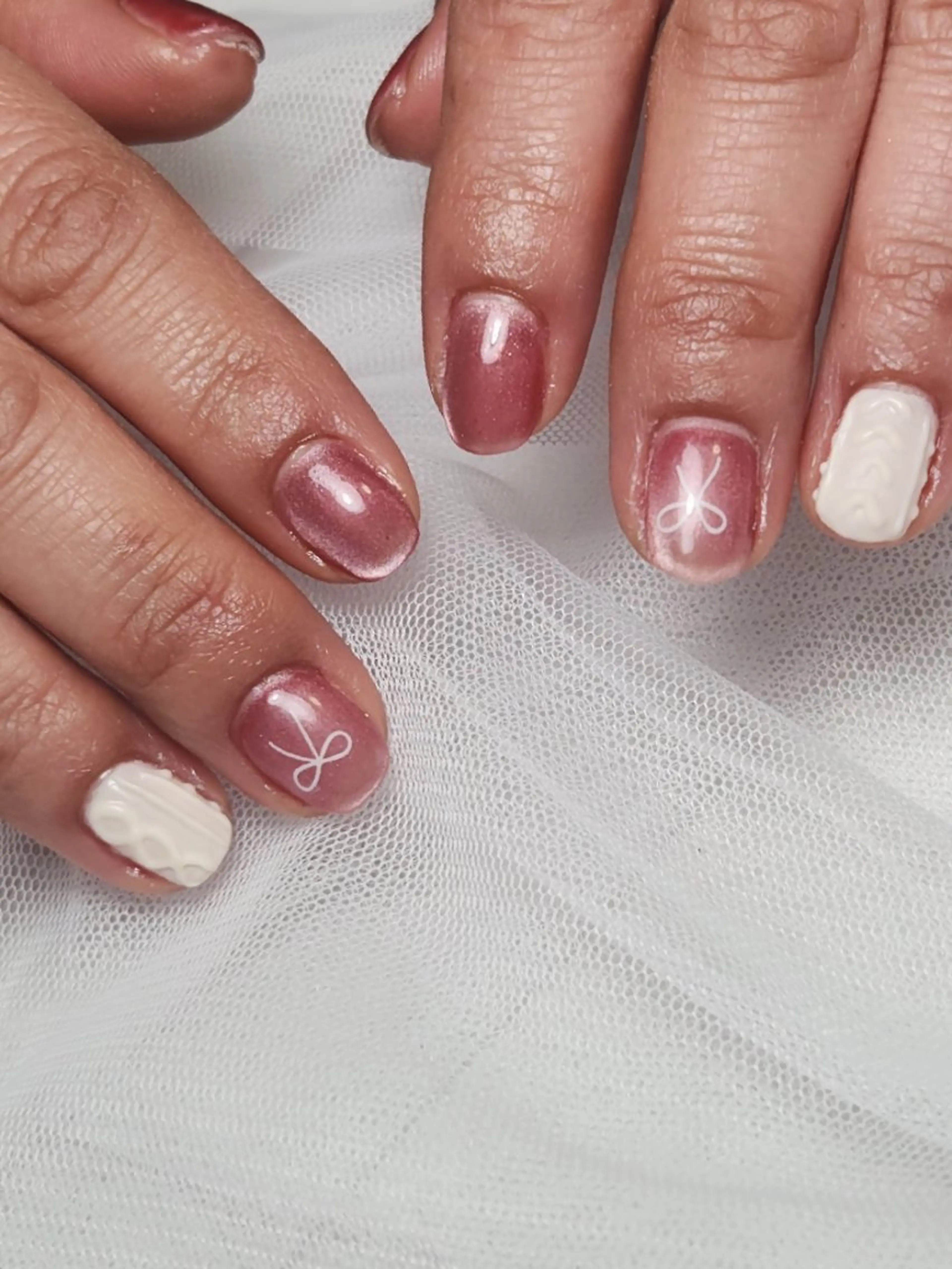 ネイル ガーリー 氷ネイル・うるうるネイル キラキラネイル 韓国ネイル マグネットネイル Nailroom3  古屋明美のネイルデザイン