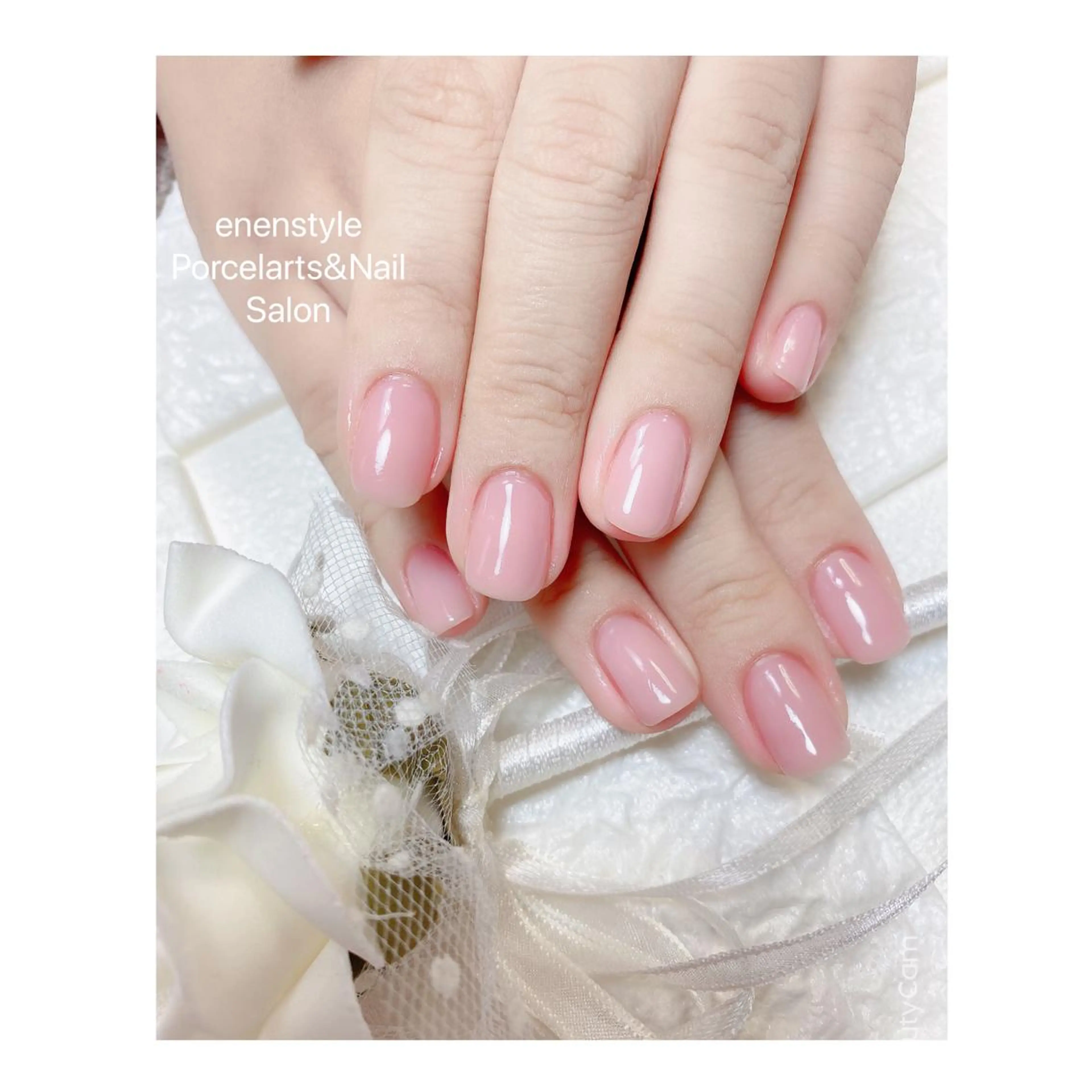 ショート ネイル 👑enen style👑のネイルデザイン