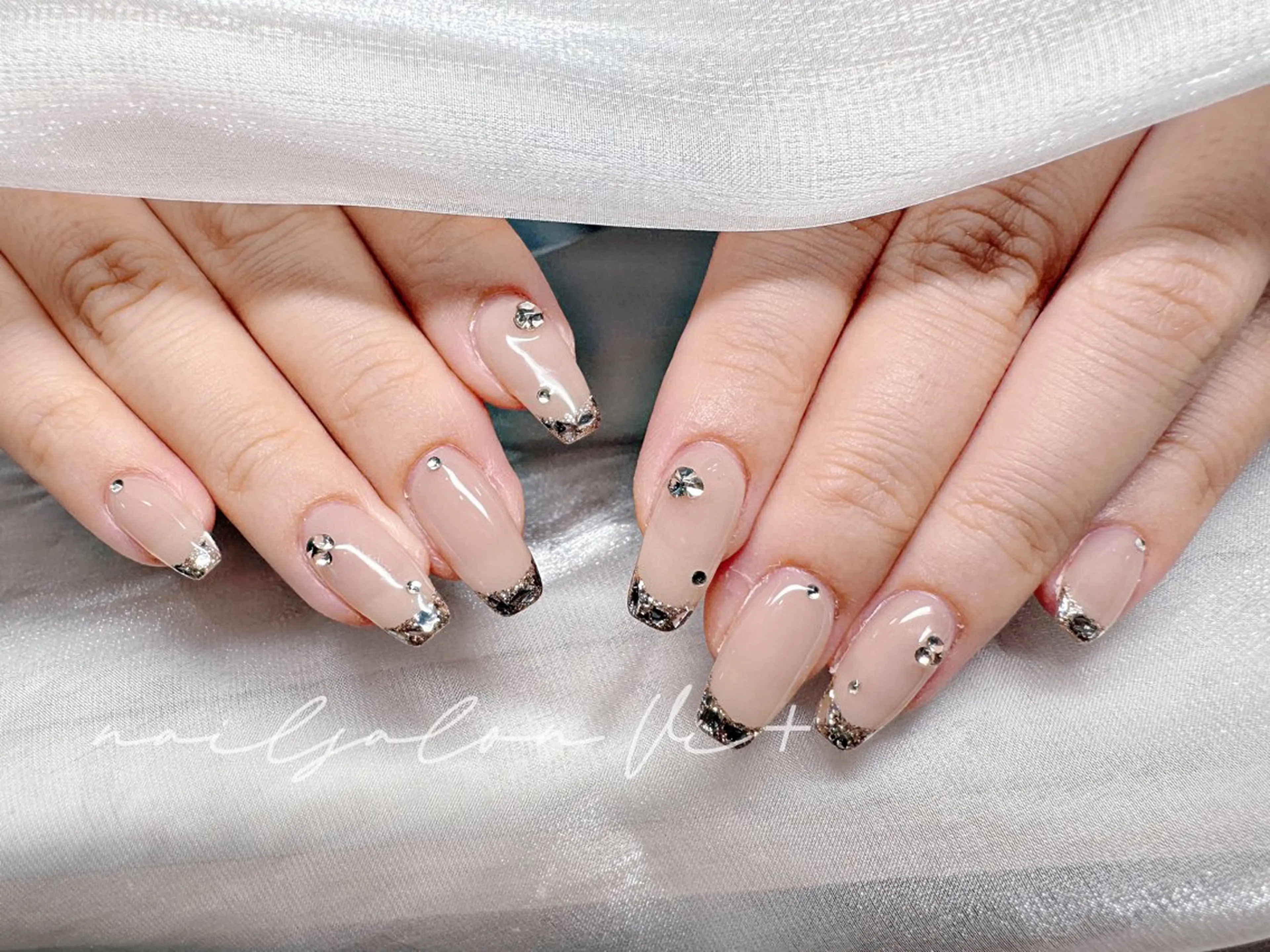 ネイル ハンドネイル ✨Nailsalon Vi+✨のネイルデザイン