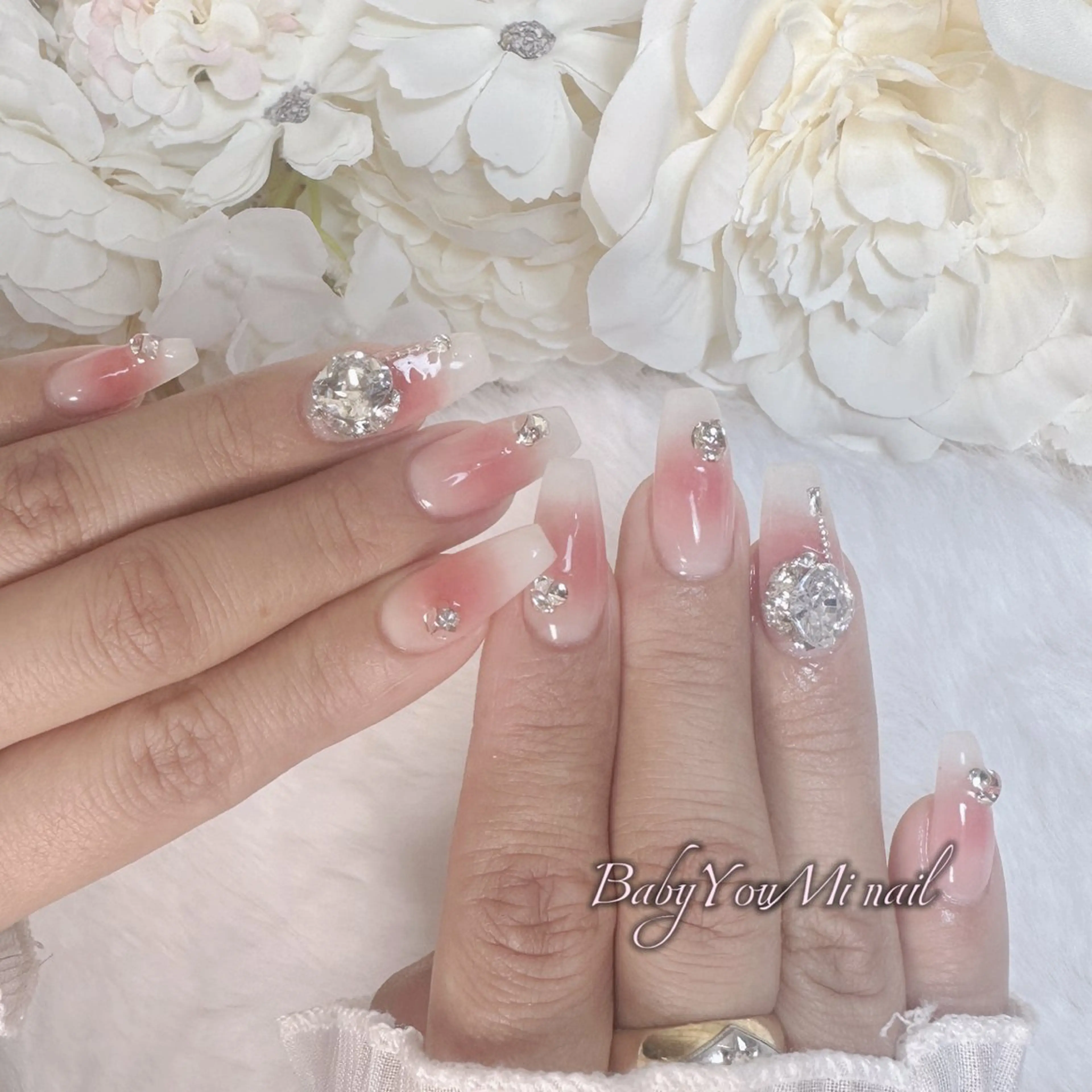 ネイル オーロラネイル 成人式 フットネイル フレンチネイル ジェルネイル BabyYouMi nailのネイルデザイン